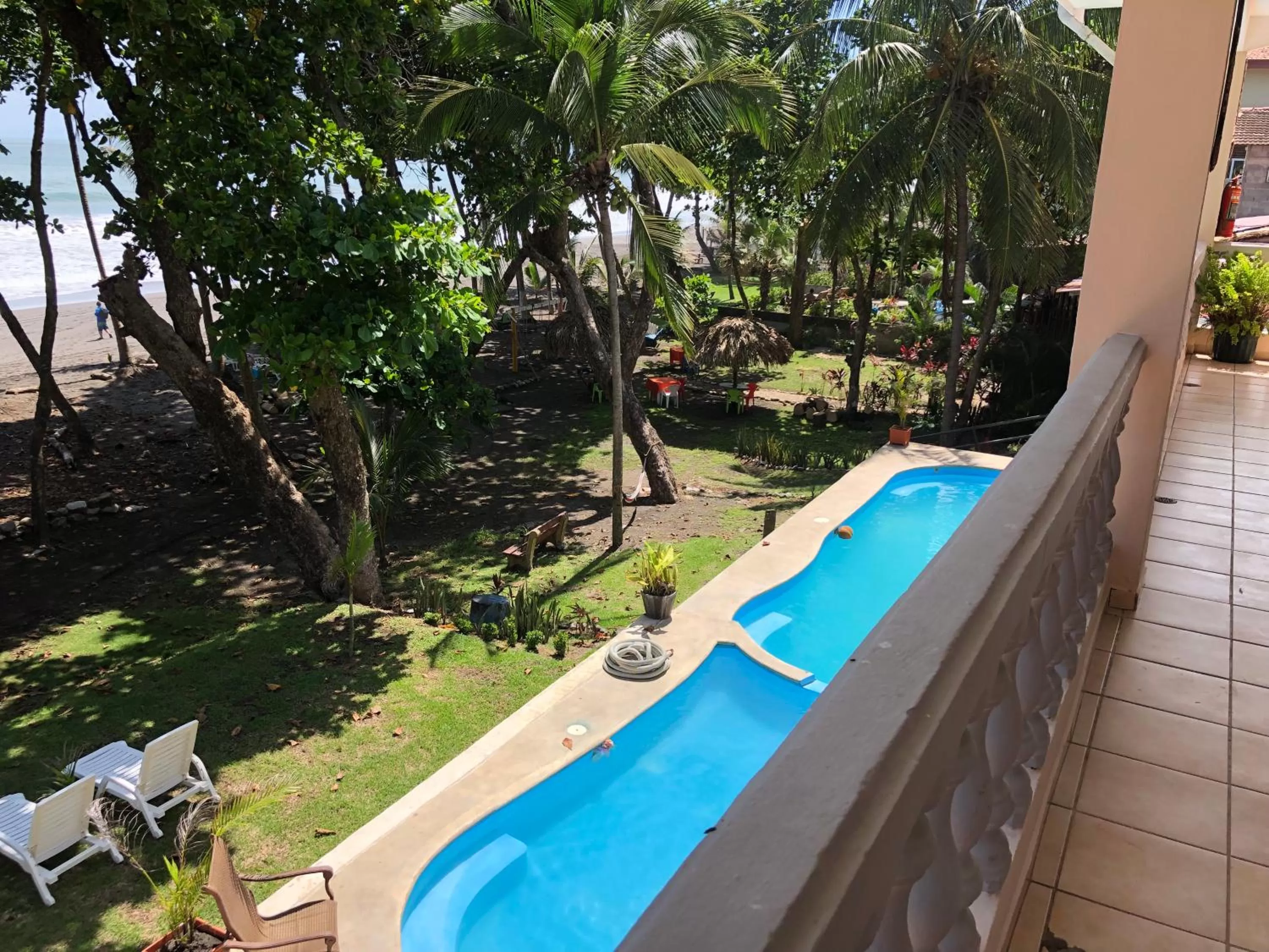 Balcony/Terrace, Pool View in Hotel Beachfront Vista Hermosa