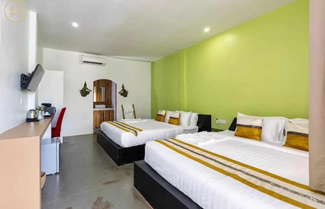 Bed in ERCAN BOUTiQUE