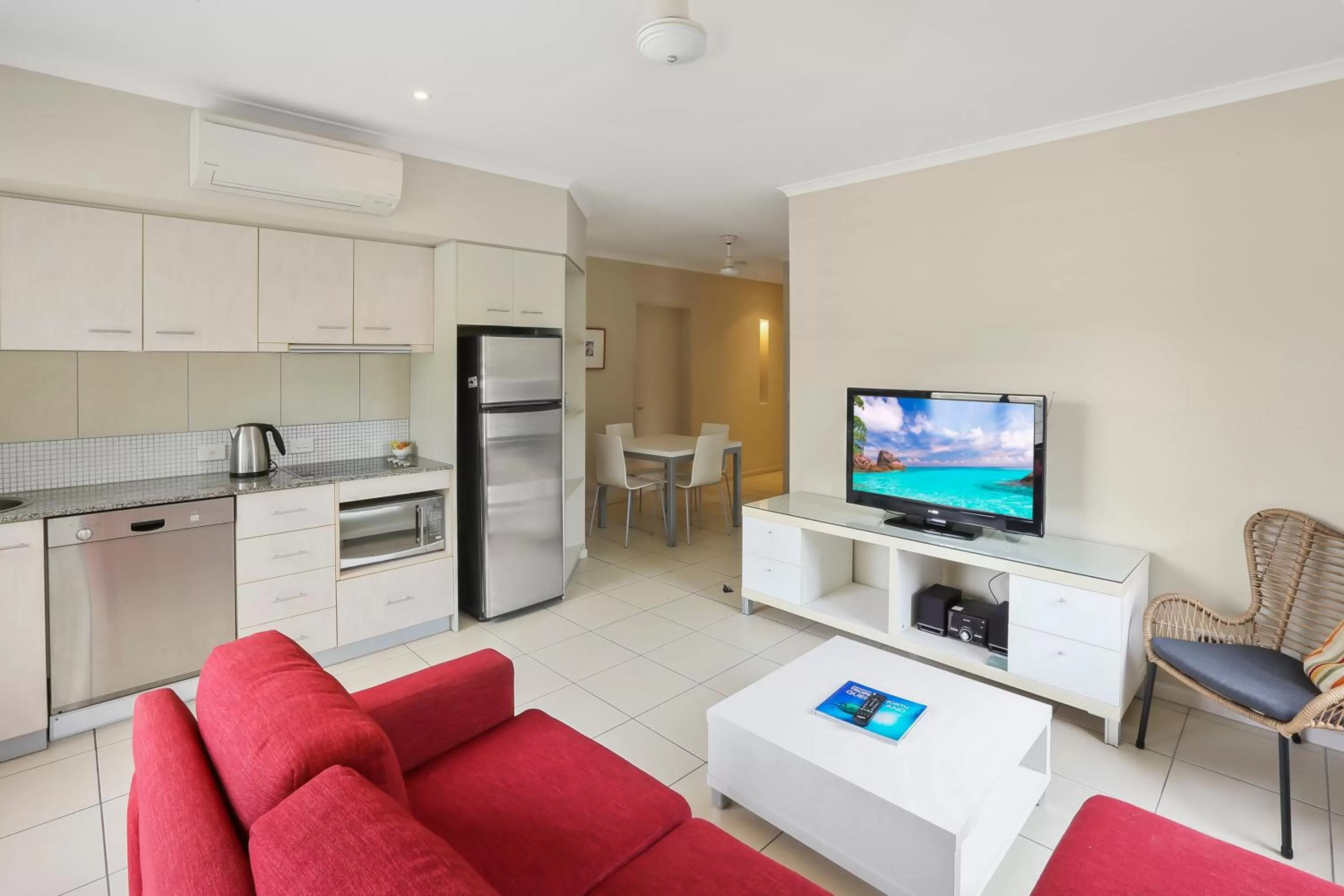 Living room in Sea Point on Trinity Beach