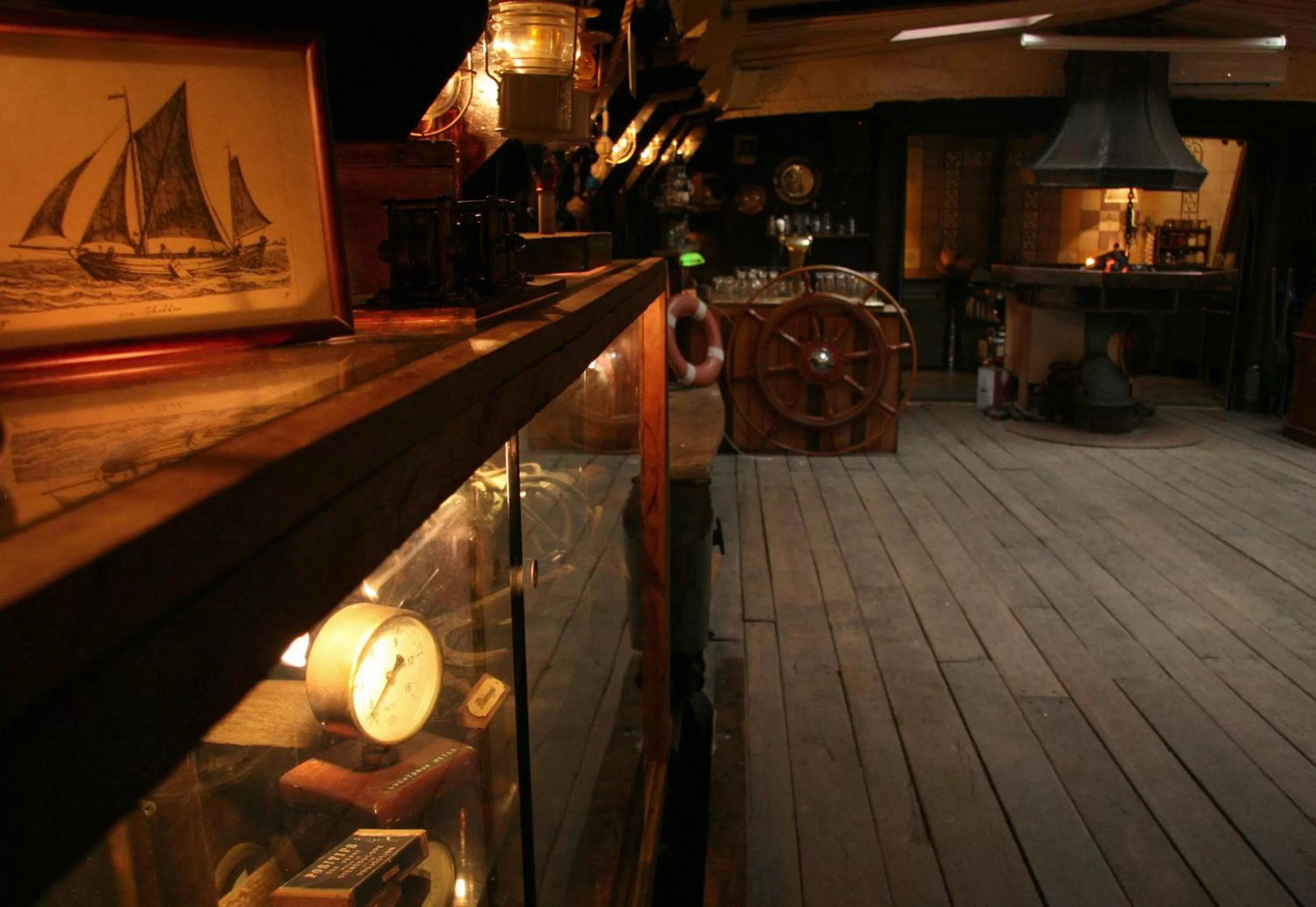 Restaurant/places to eat, Kitchen/Kitchenette in Boat 'Opoe Sientje'