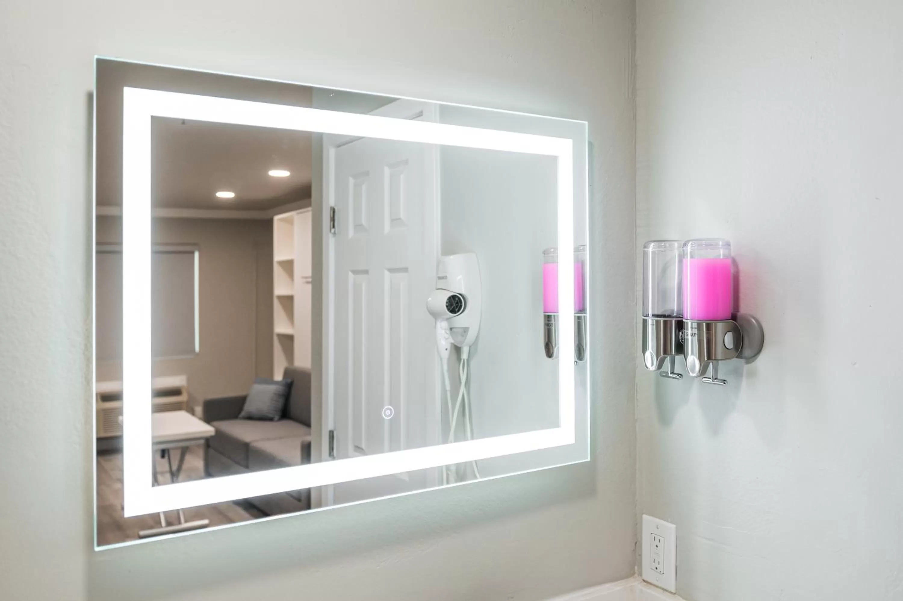 Bathroom in Omeo Suites