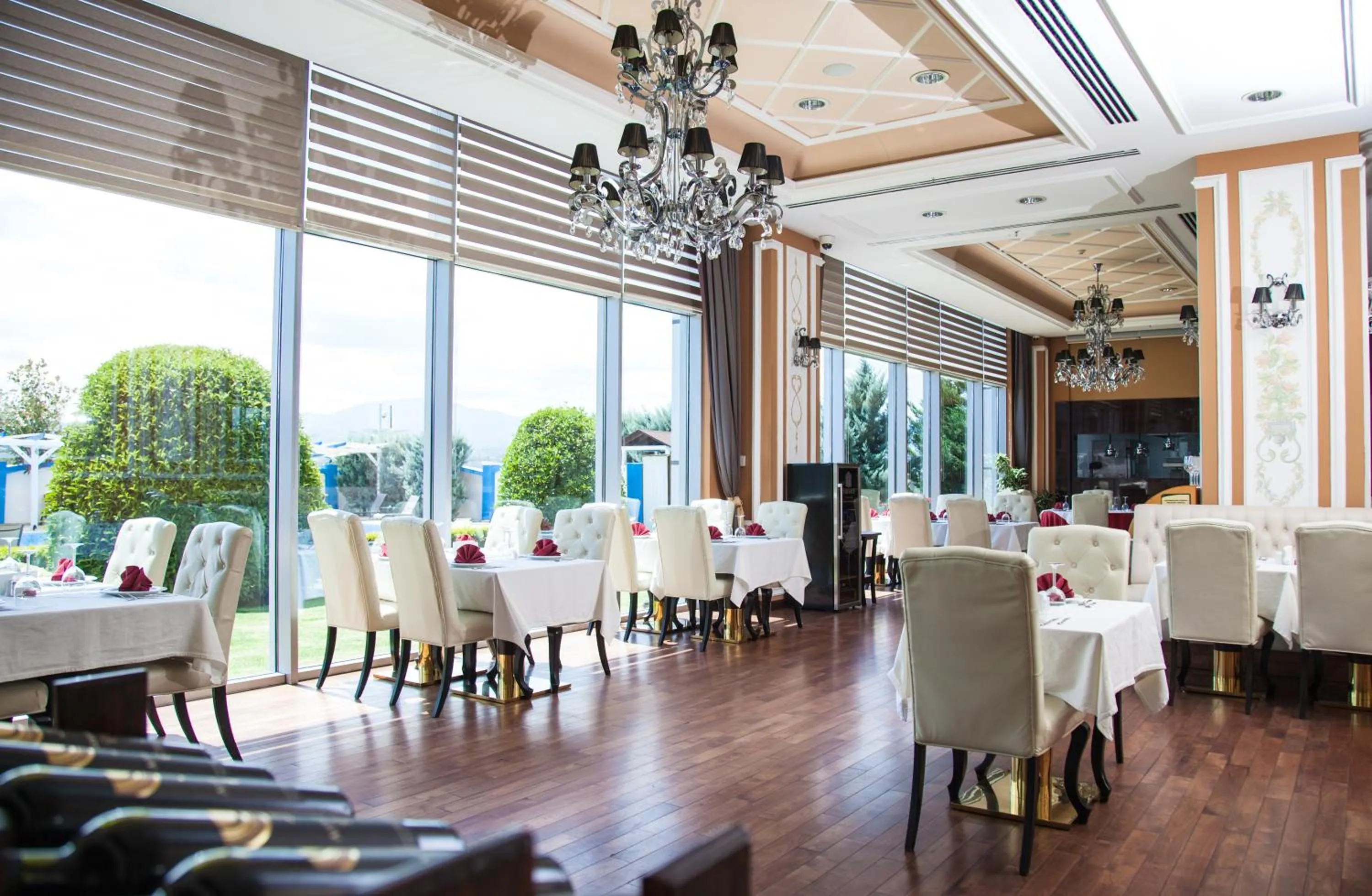 Restaurant/places to eat in Ramada Plaza by Wyndham Gevgelija