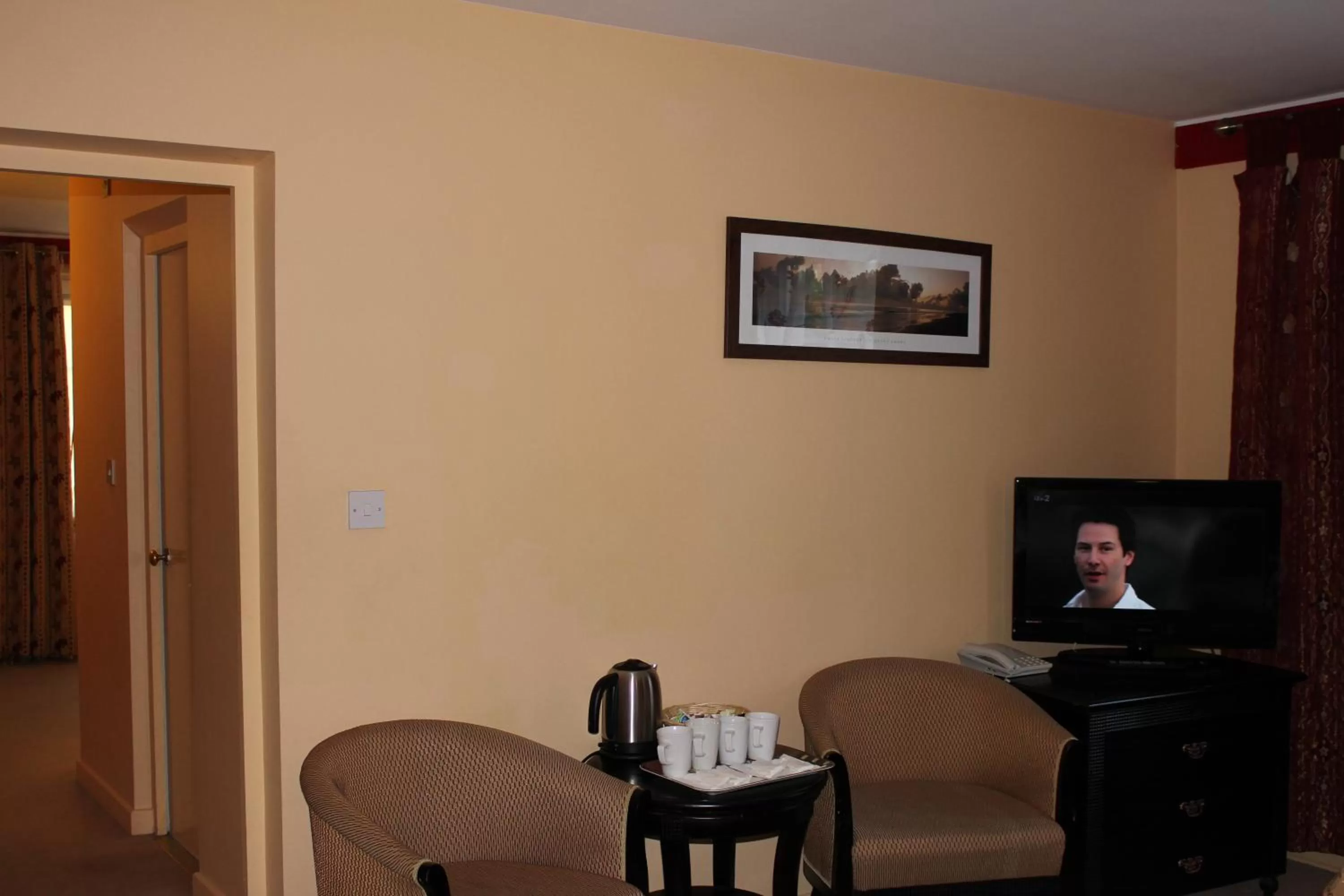 Photo of the whole room in Desalis Hotel London Stansted