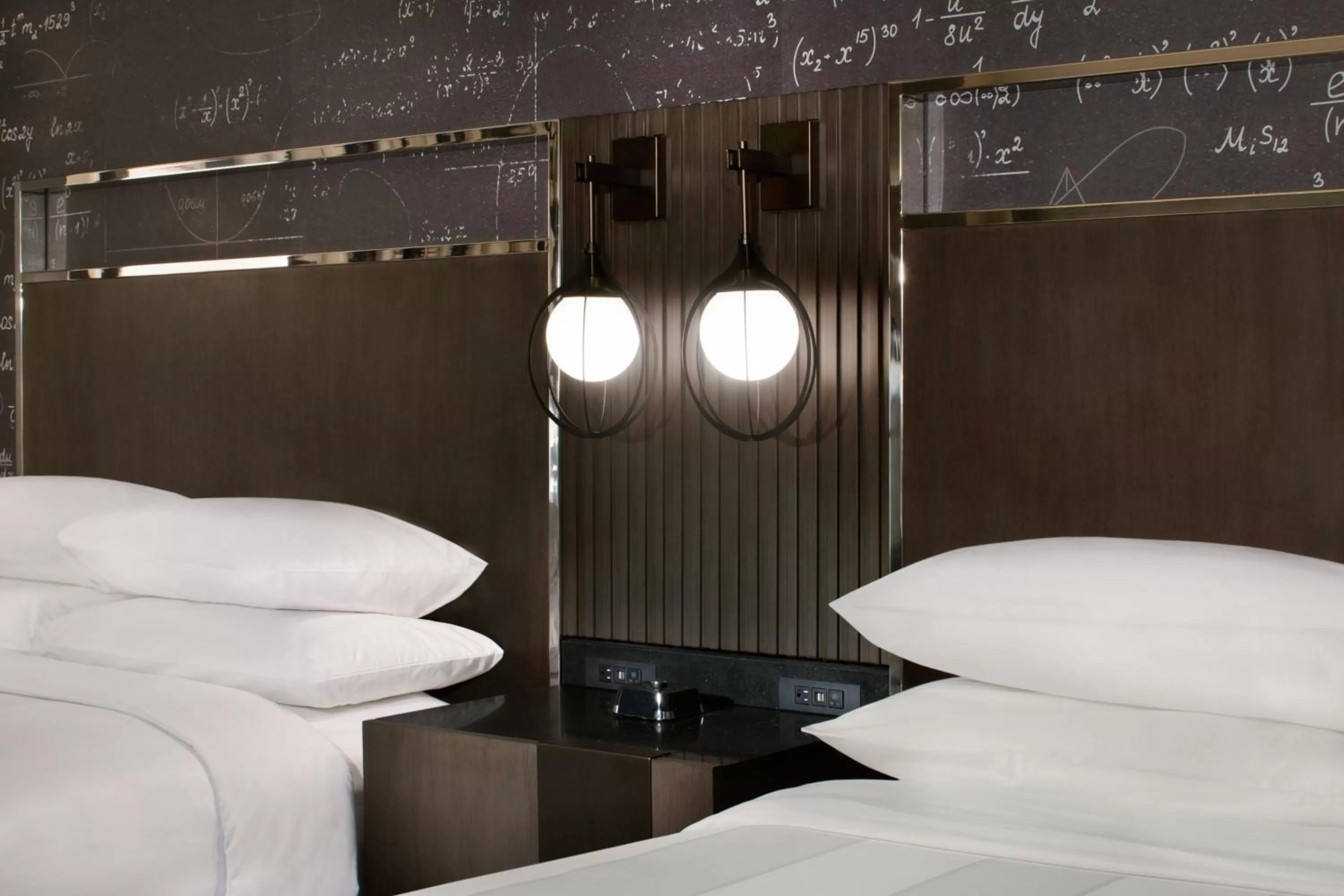 Photo of the whole room, Bed in Fremont Marriott Silicon Valley