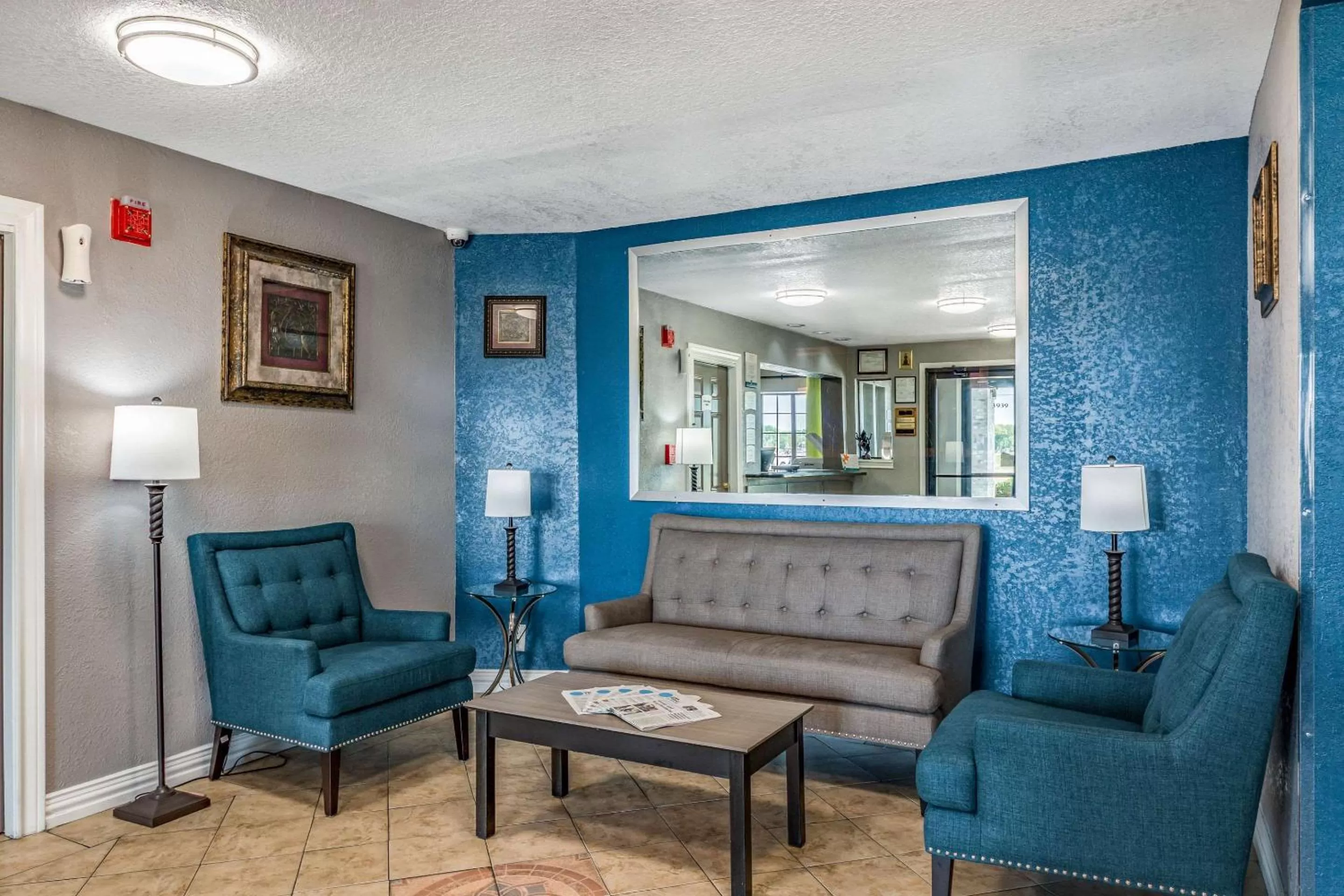 Lobby or reception in Quality Inn I-10 East near Frost Bank Center