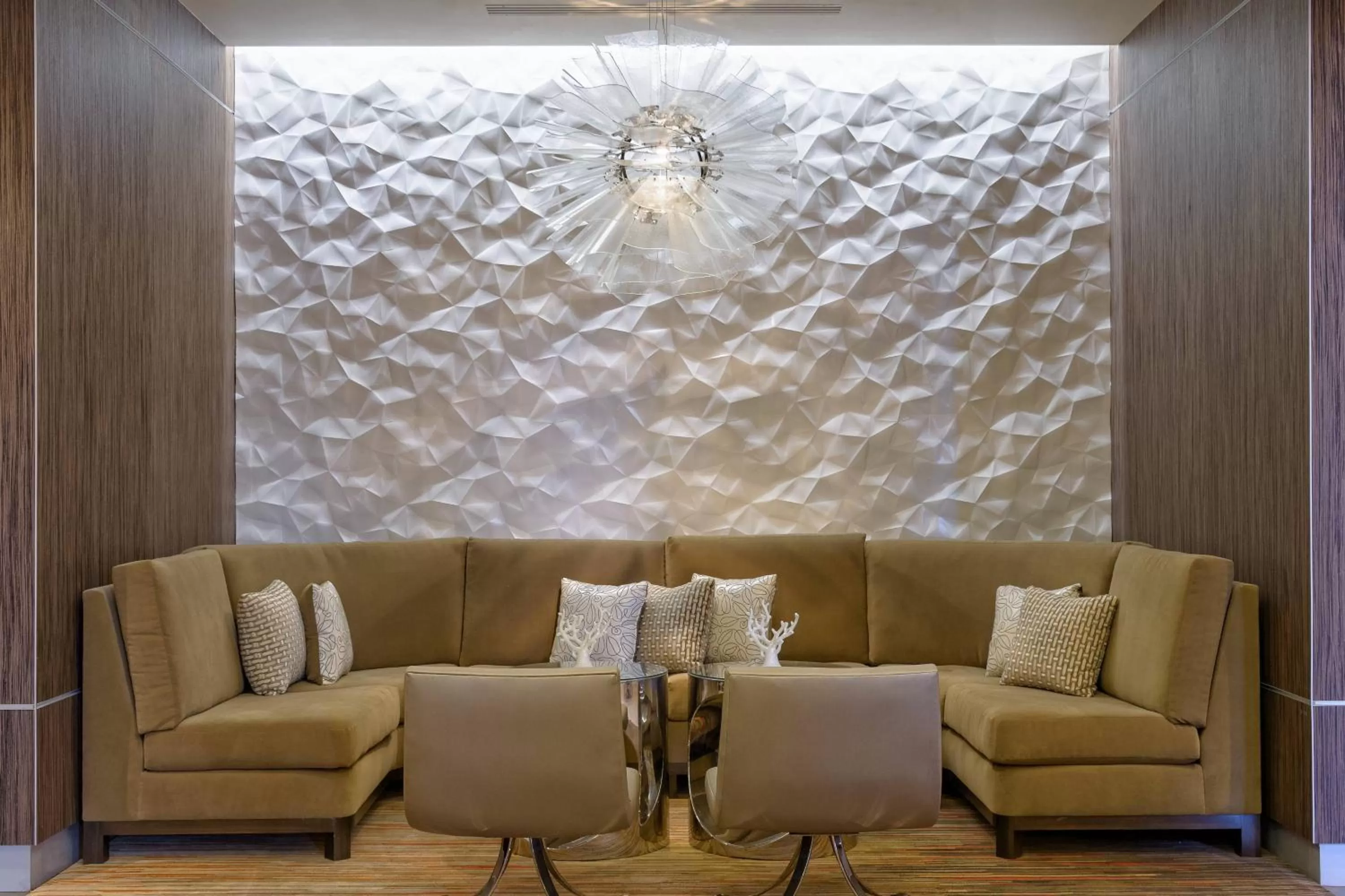 Lobby or reception in Houston Marriott West Loop by The Galleria