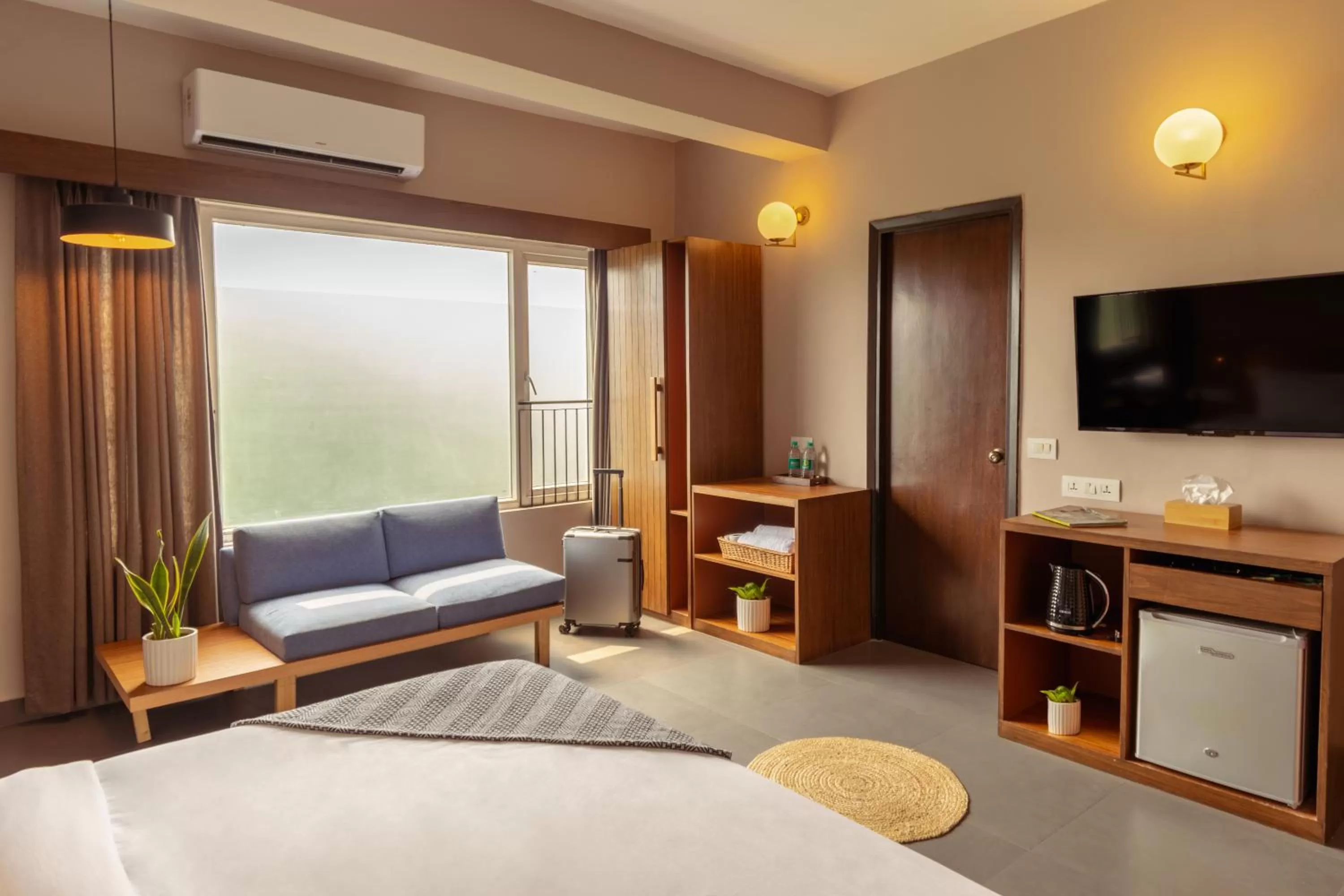 Photo of the whole room, Bed in Minimalist Poshtel & Suites