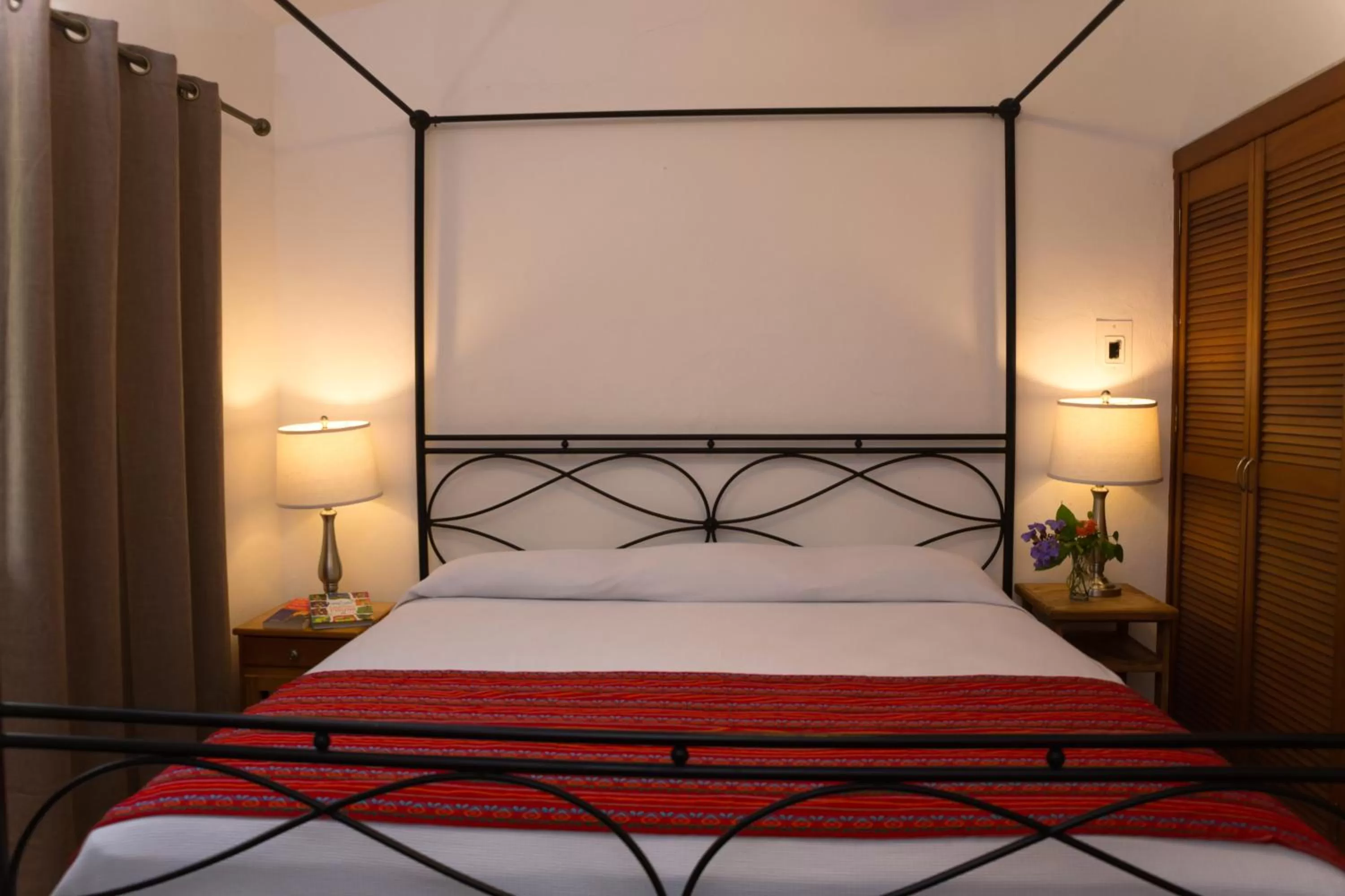 Bed in Hotel Villas Colibrí Suites & Bungalows