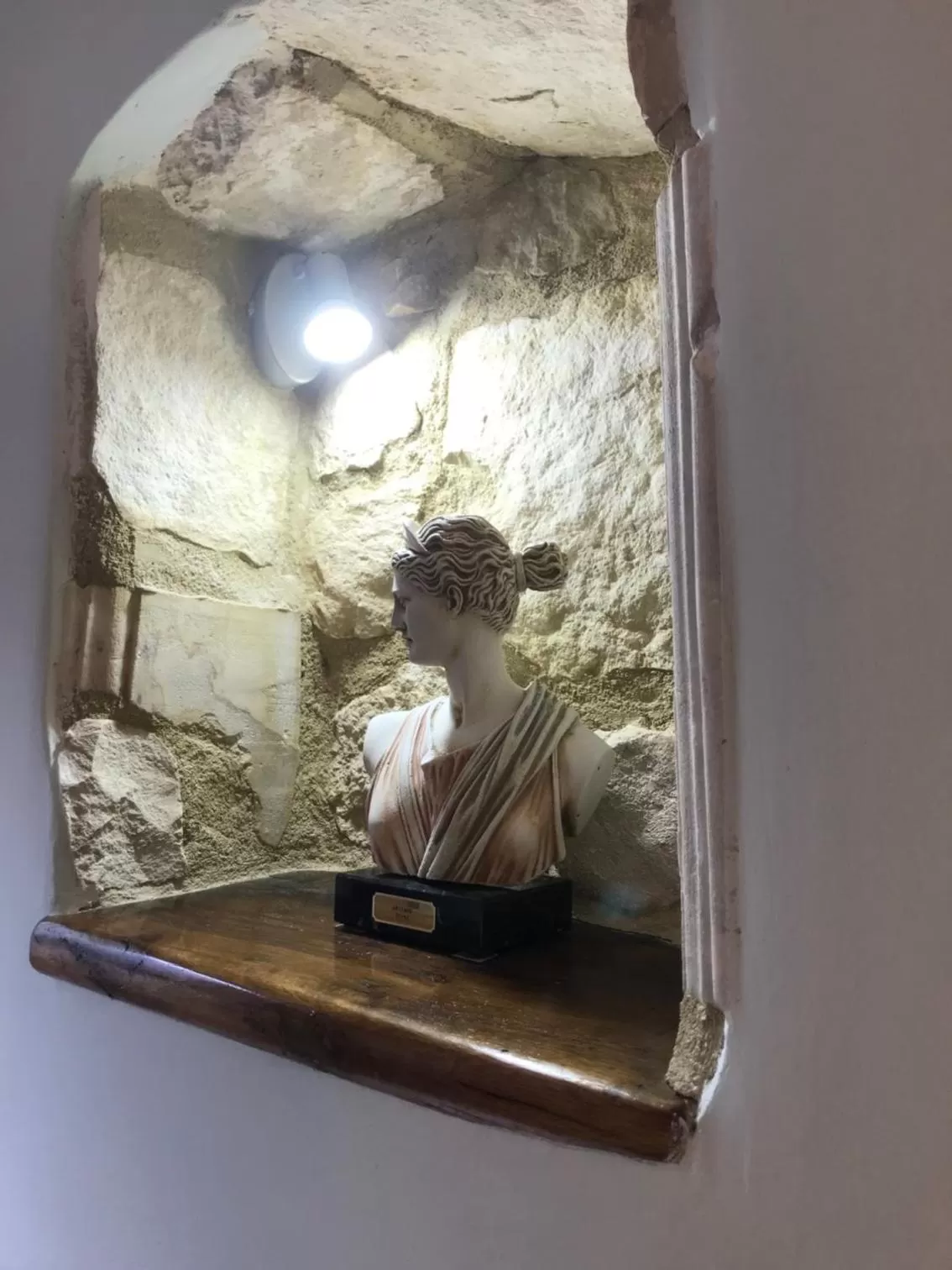 Decorative detail in Lilly