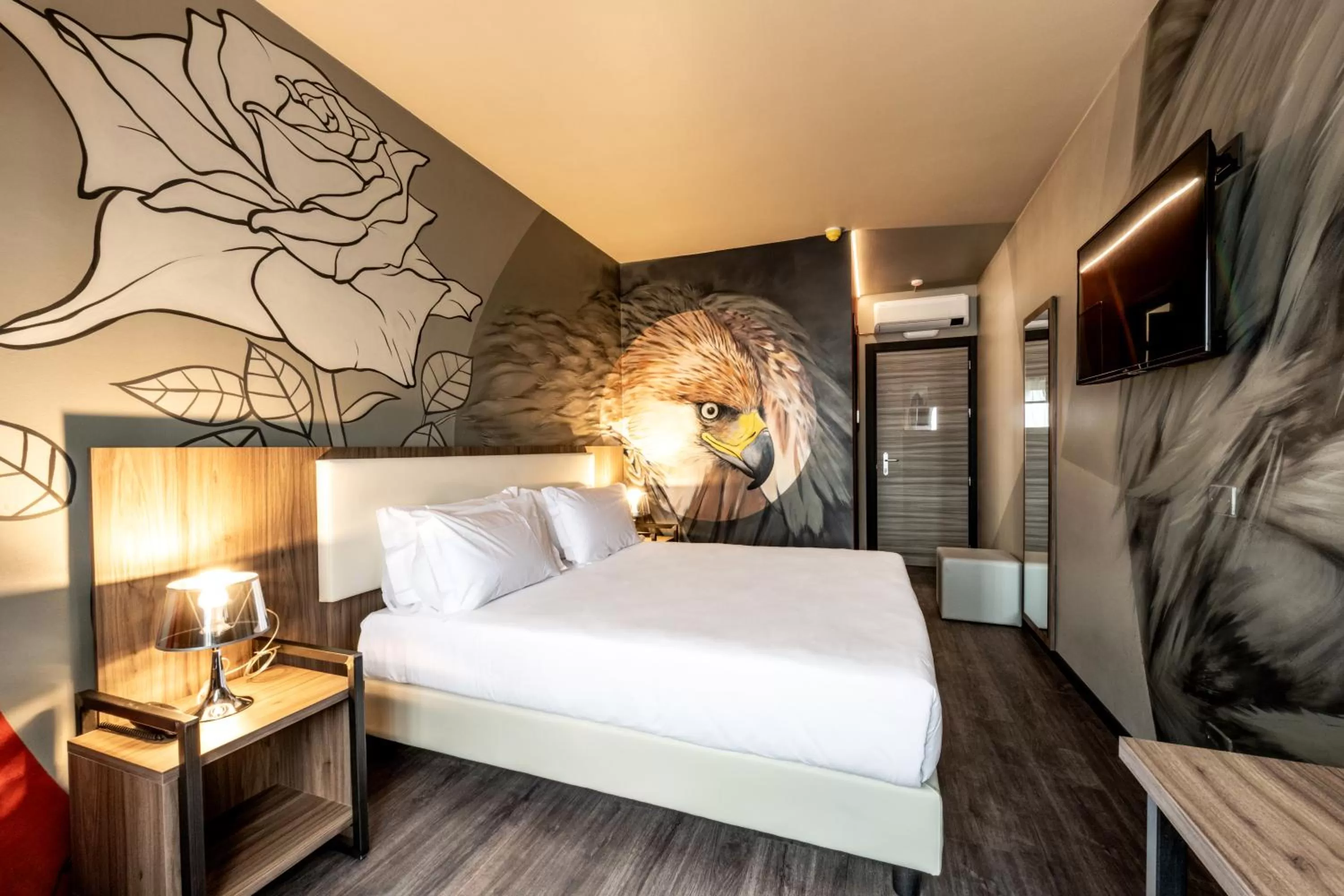 Bedroom, Bed in Muraless Art Hotel - WorldHotels Crafted