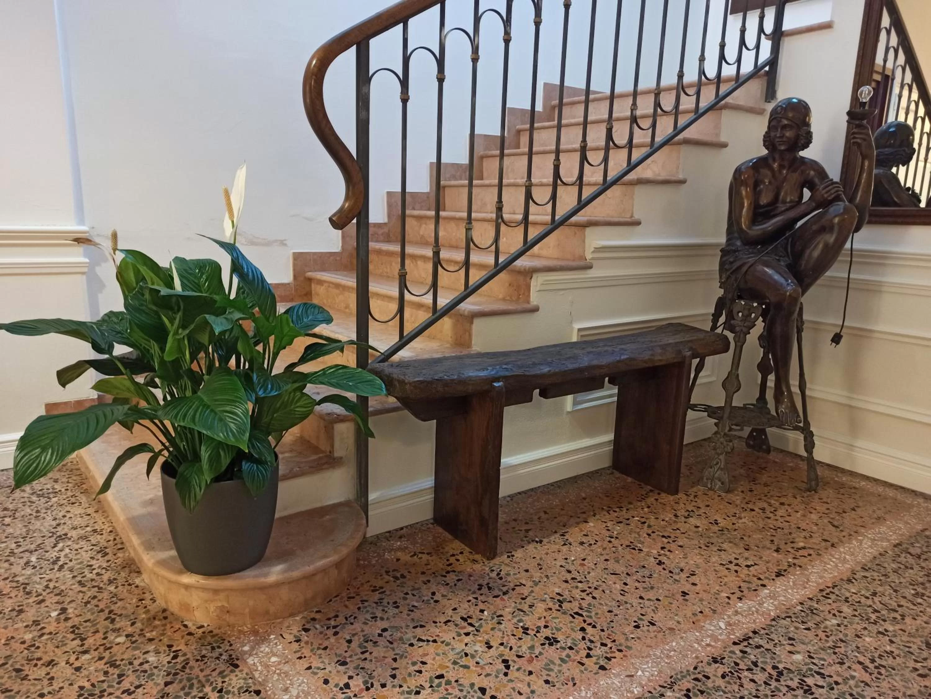 Lobby or reception in Rechigi Park Hotel