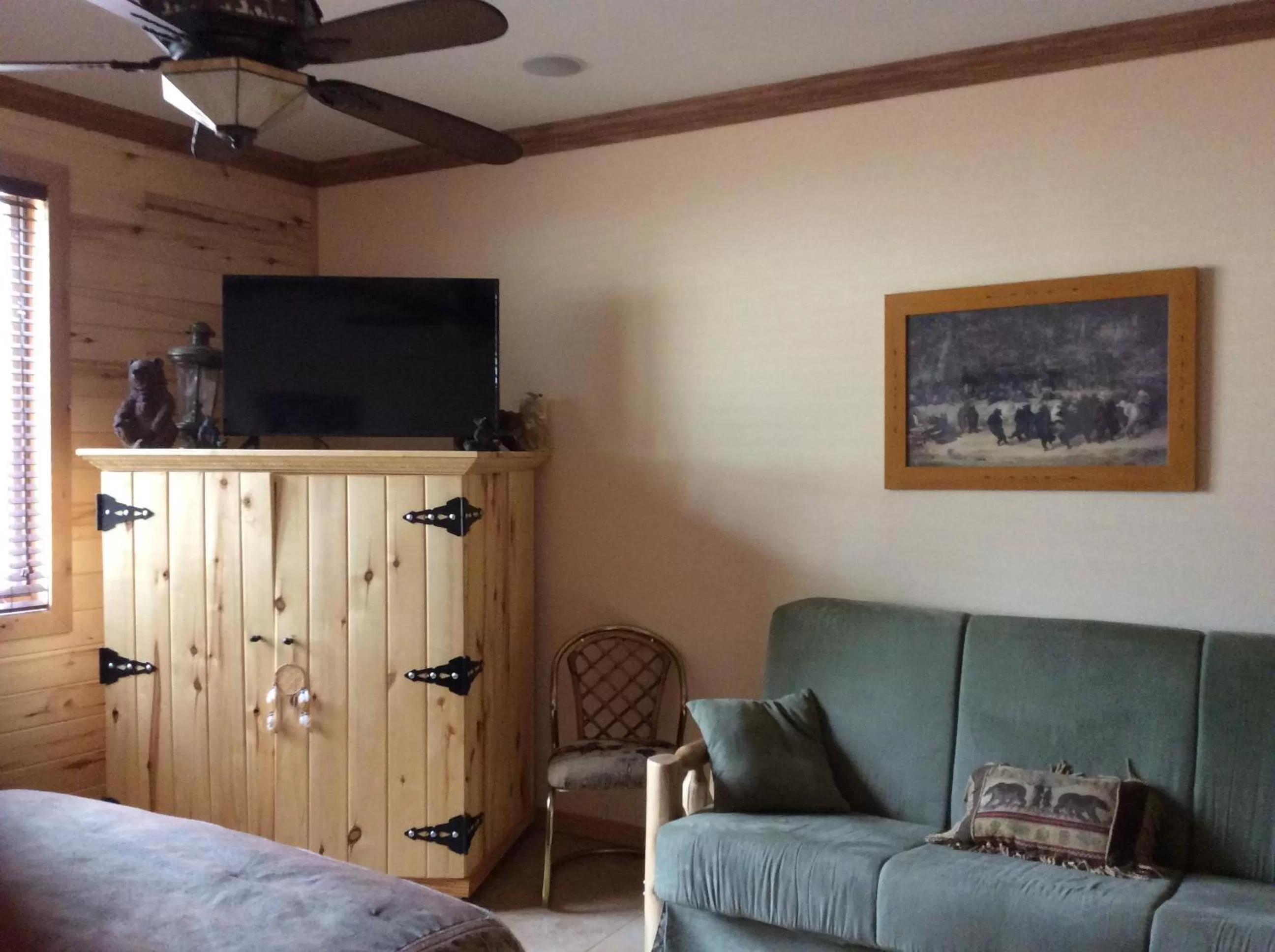 Bed, Seating Area in Elktrace Bed and Breakfast