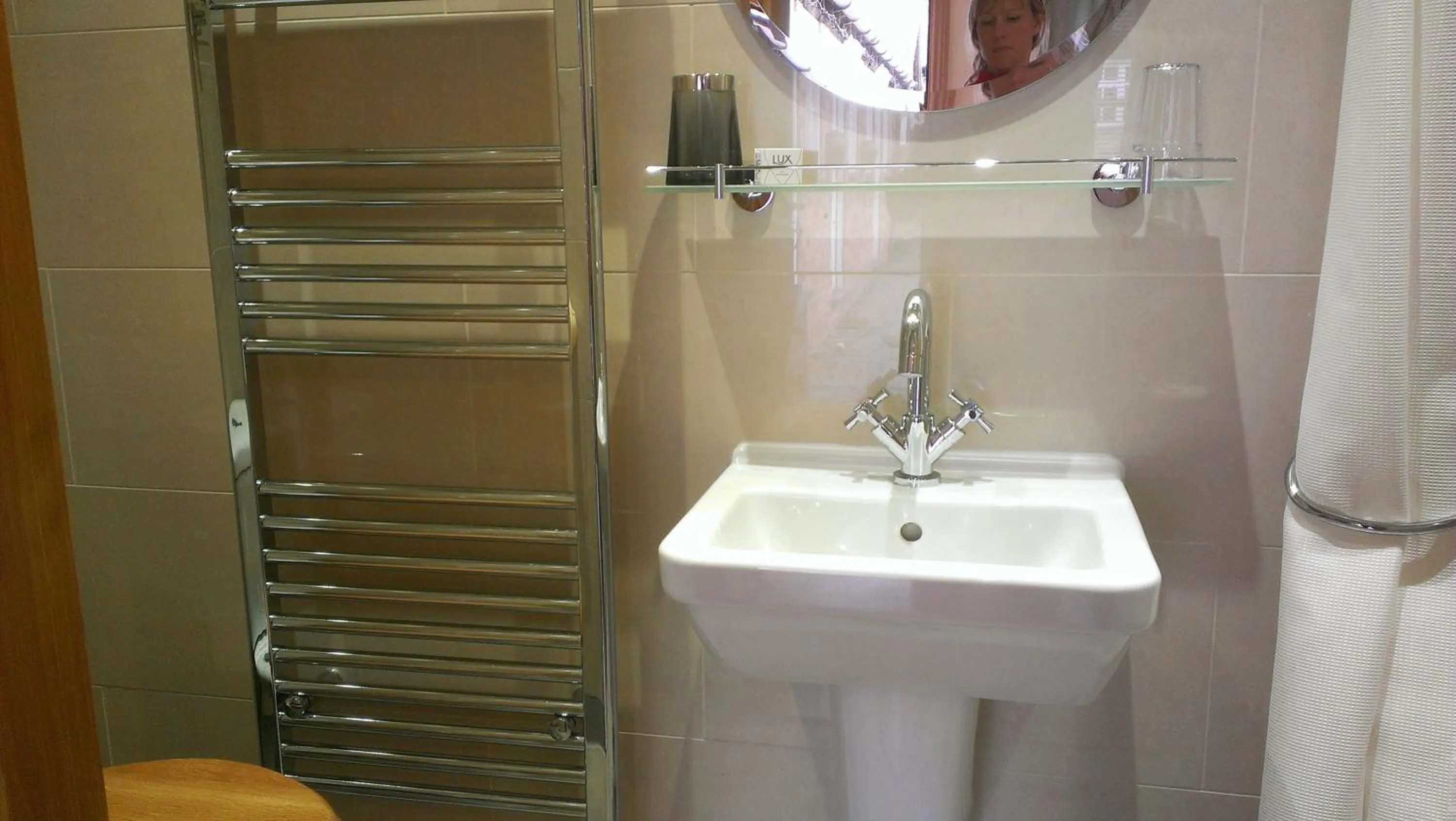 Shower in Church Farm Accommodation