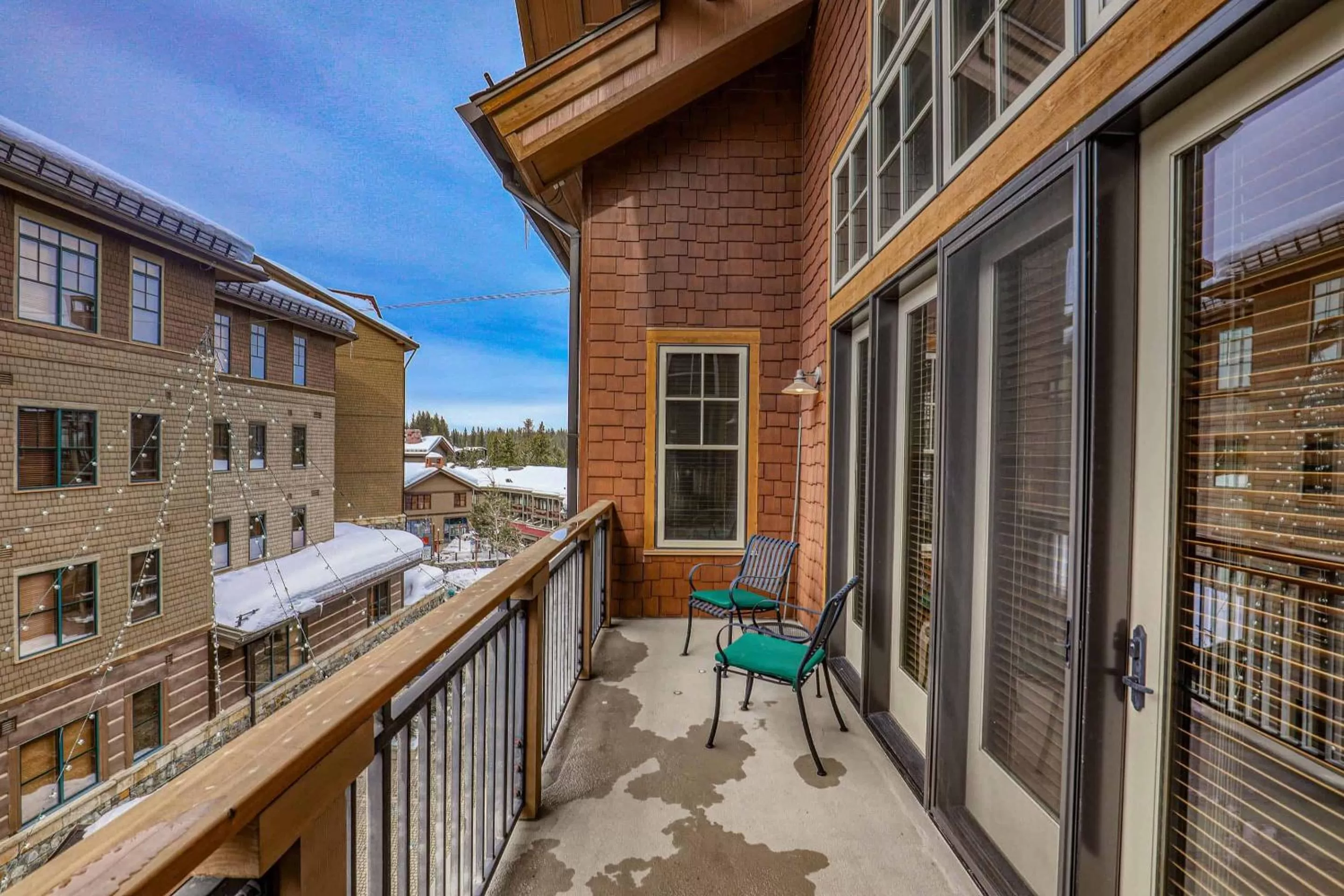 Balcony/Terrace in East West Hospitality at Tahoe