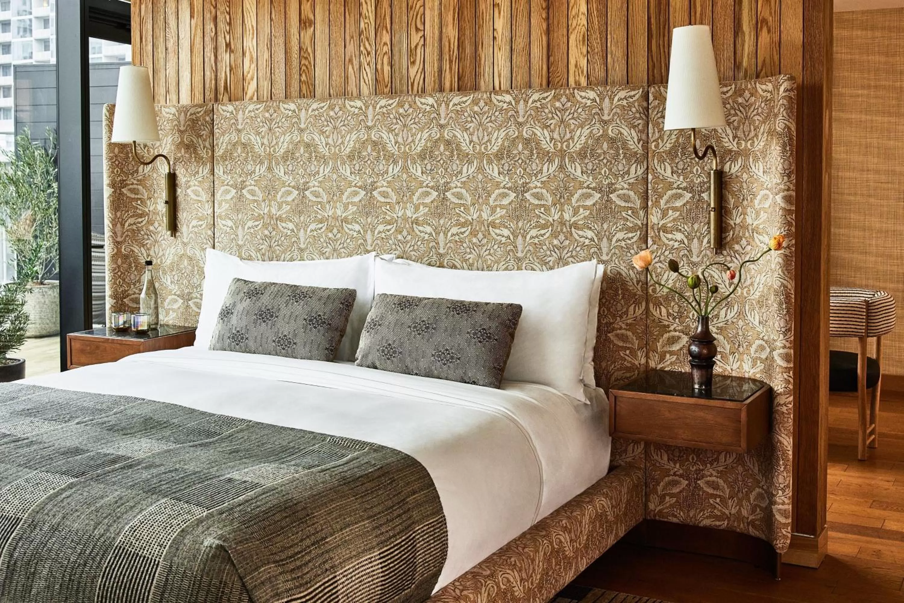 Photo of the whole room, Bed in Austin Proper Hotel, a Member of Design Hotels