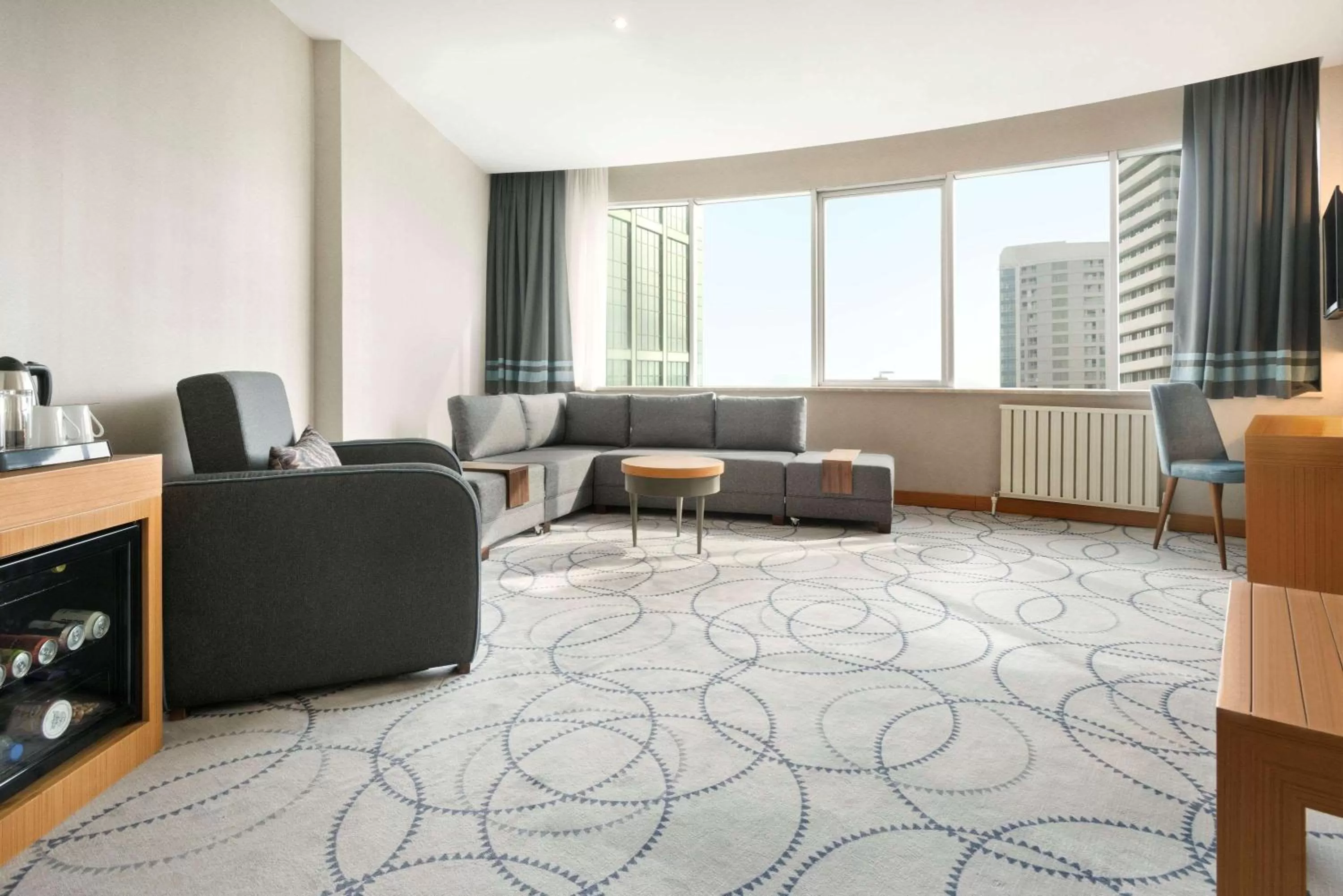 Photo of the whole room, Seating Area in Ramada By Wyndham Nilufer Bursa