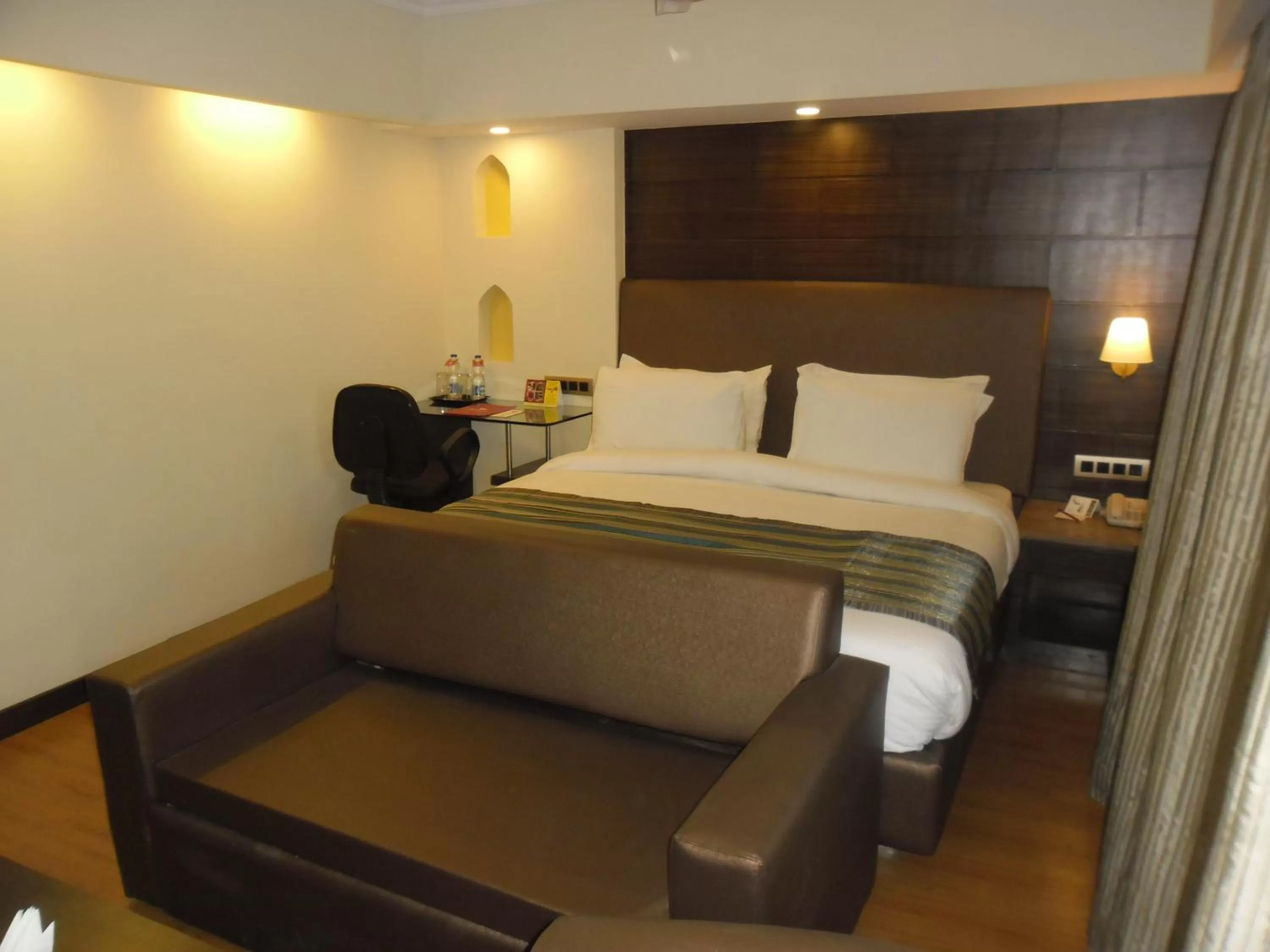 Other, Bed in Hotel Abigail Goradia's