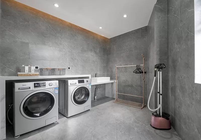 washing machine in Fengyue Light Shang Hotel Guangzhou Baiyun Airport Store