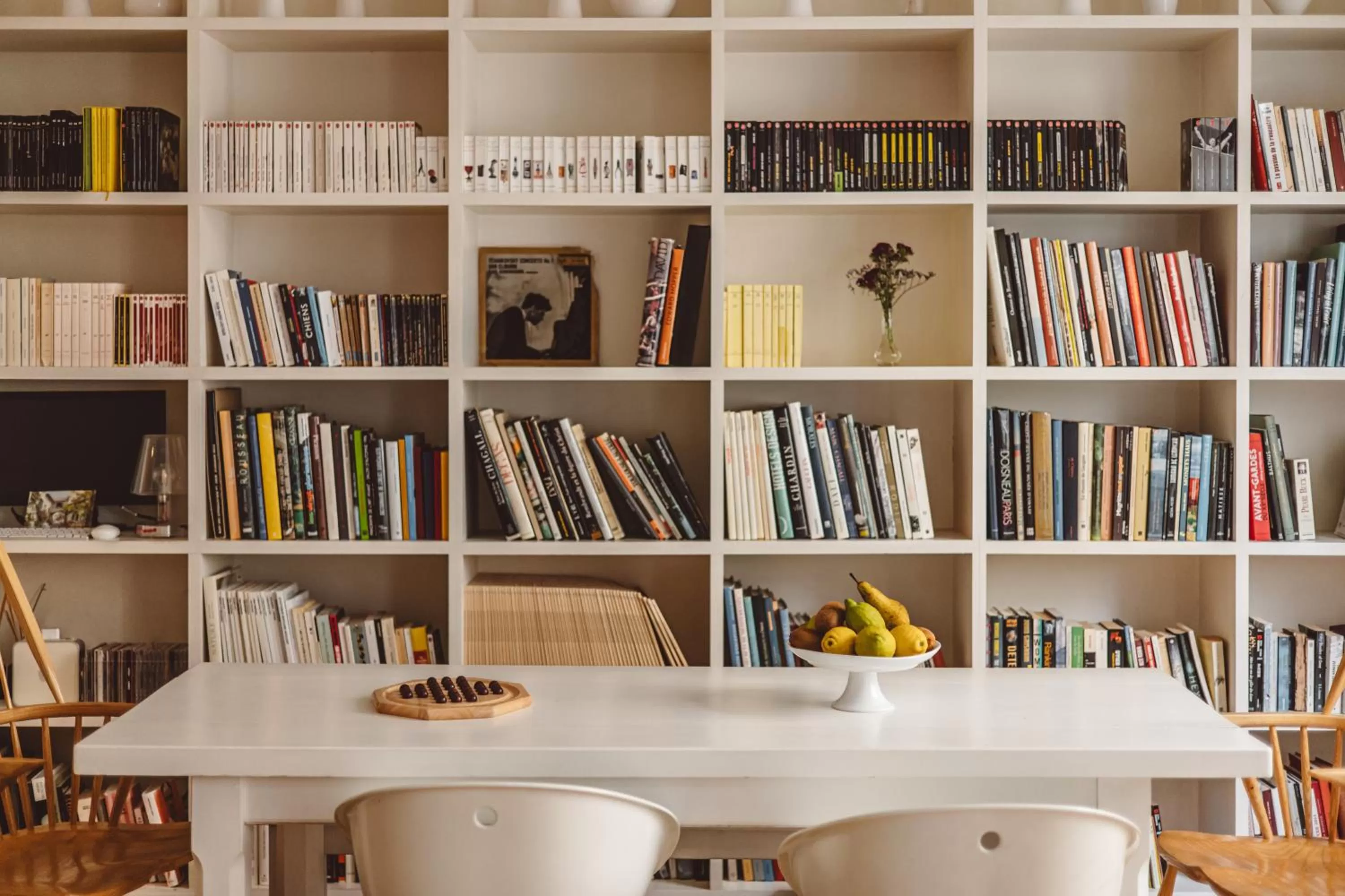 Library in Hôtel Arvor Saint Georges