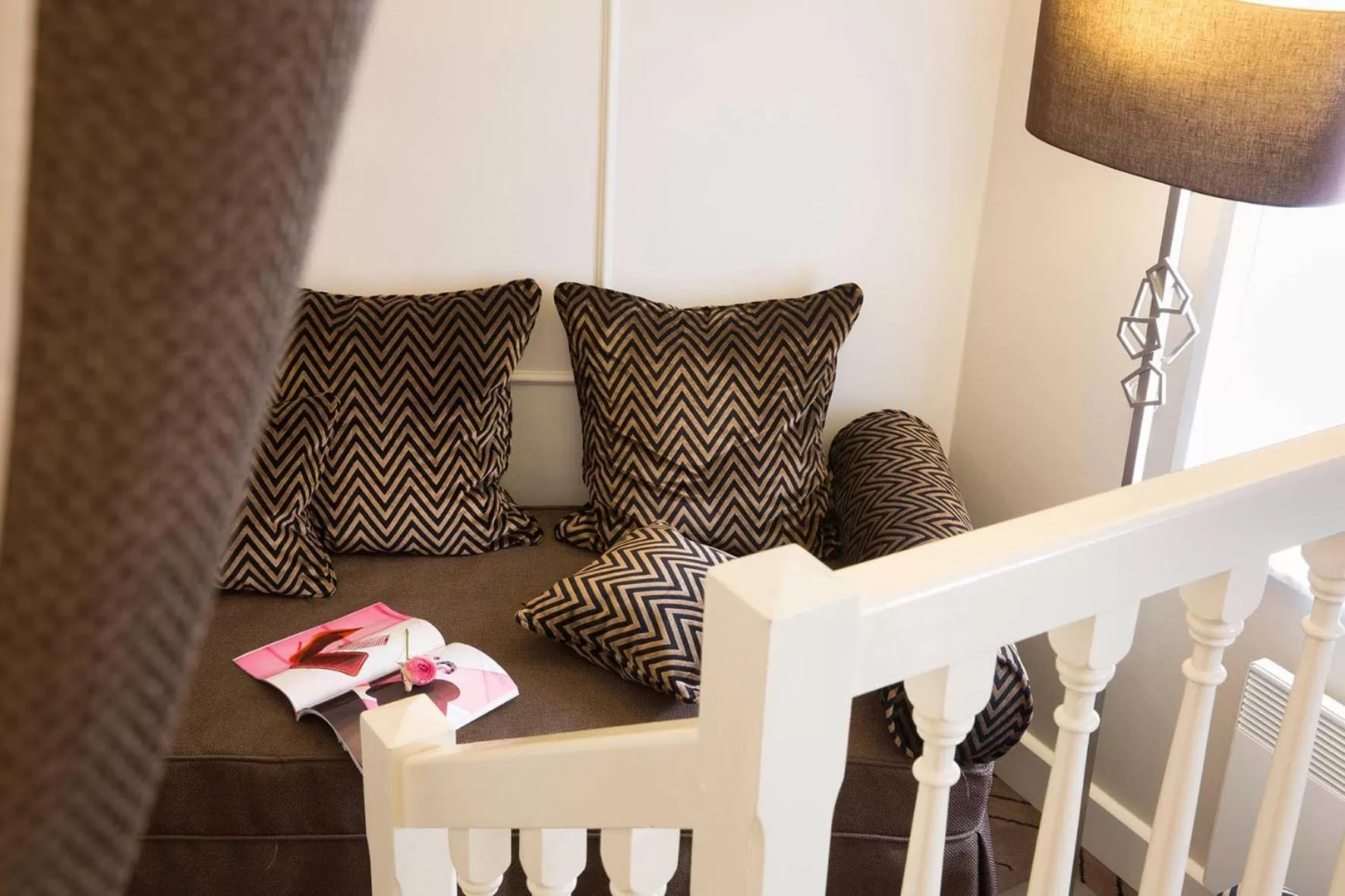 Living room in Hôtel Galileo Champs Elysées