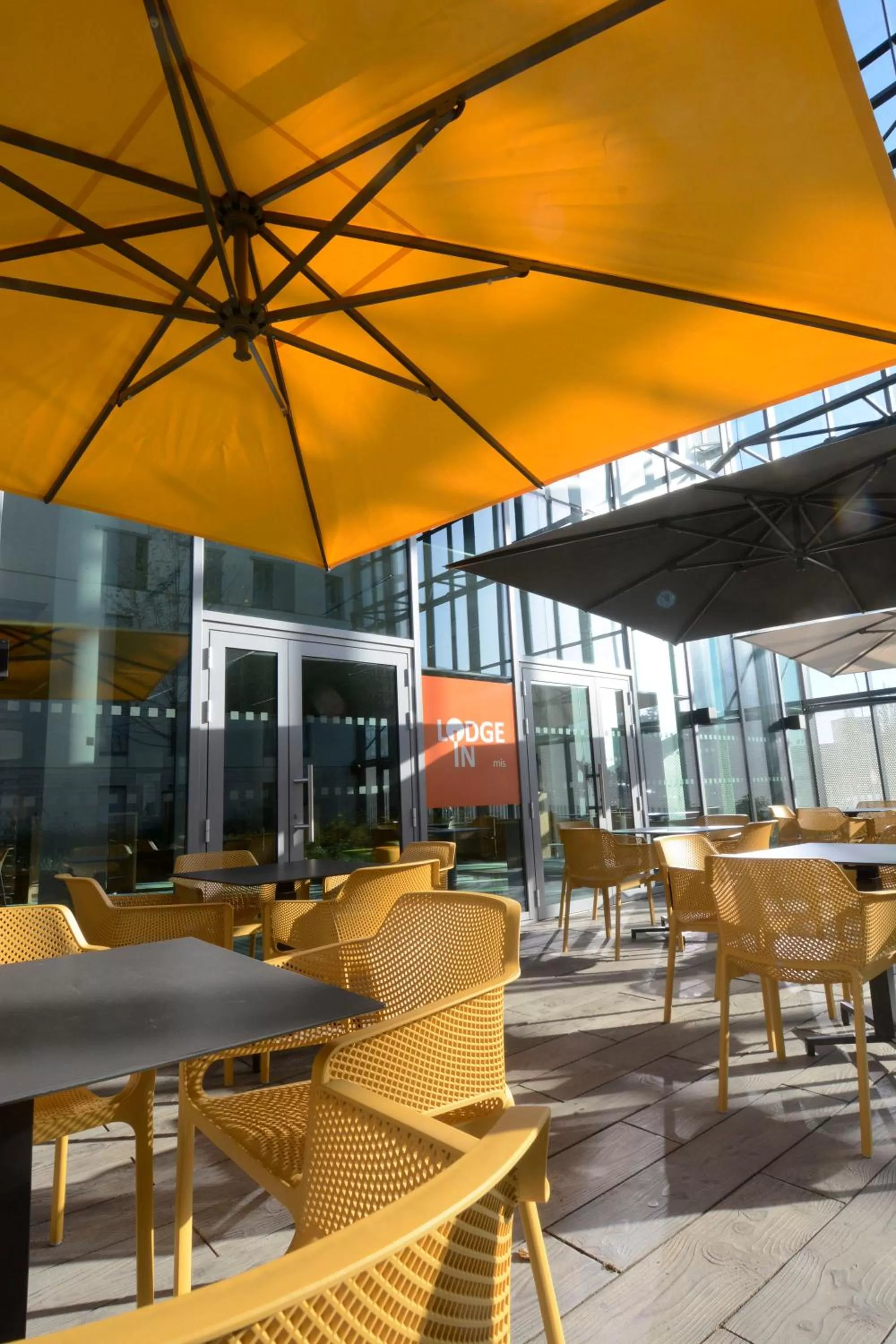 Patio in Hôtel Lodge In Paris 13