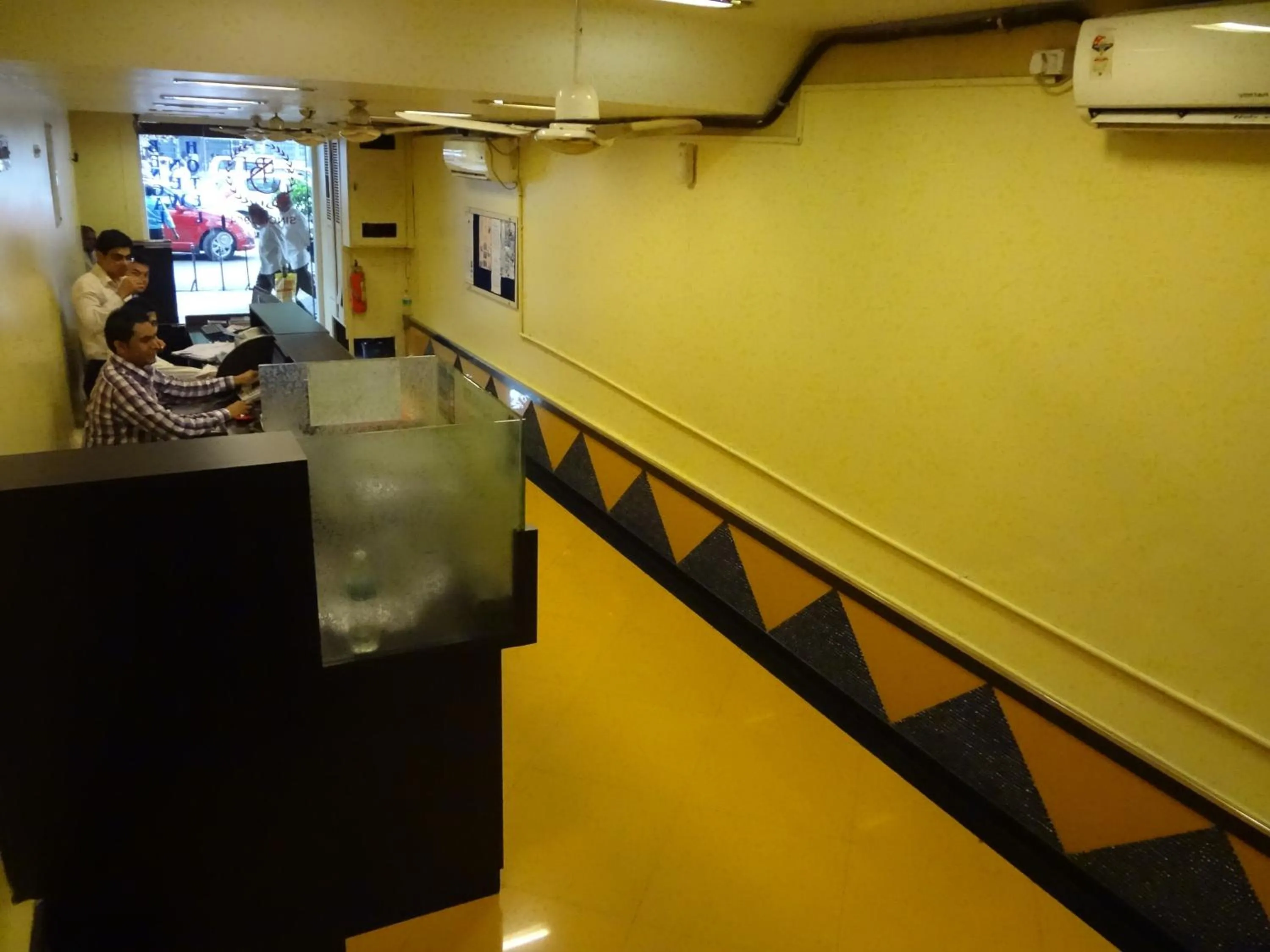 Staff in Hotel New Bengal