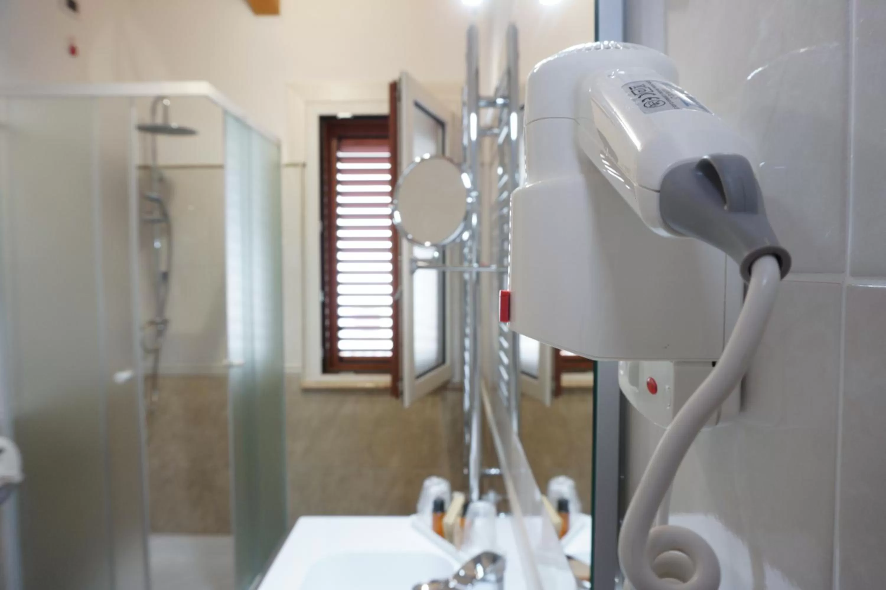 Shower, Bathroom in San Pietro