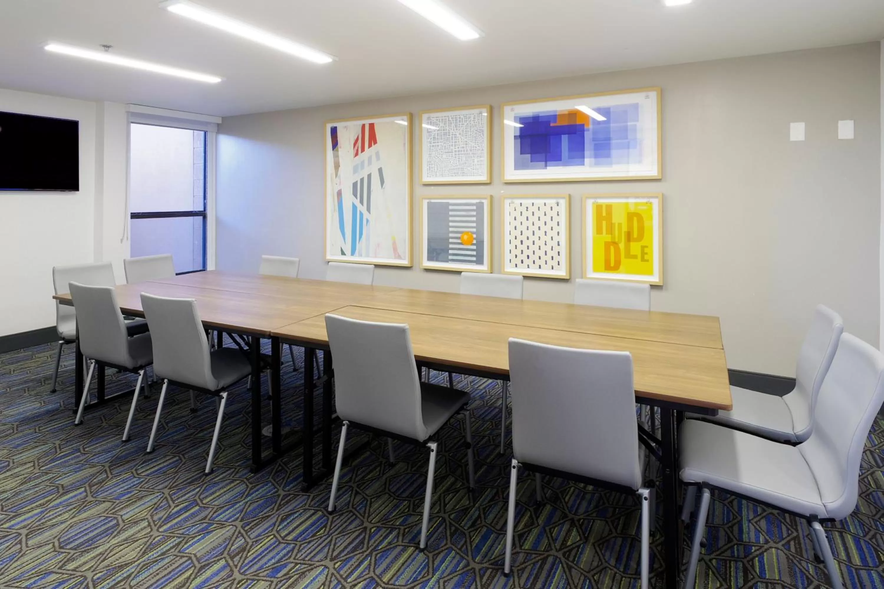 Meeting/conference room in Holiday Inn Express & Suites Phoenix - Tempe by IHG