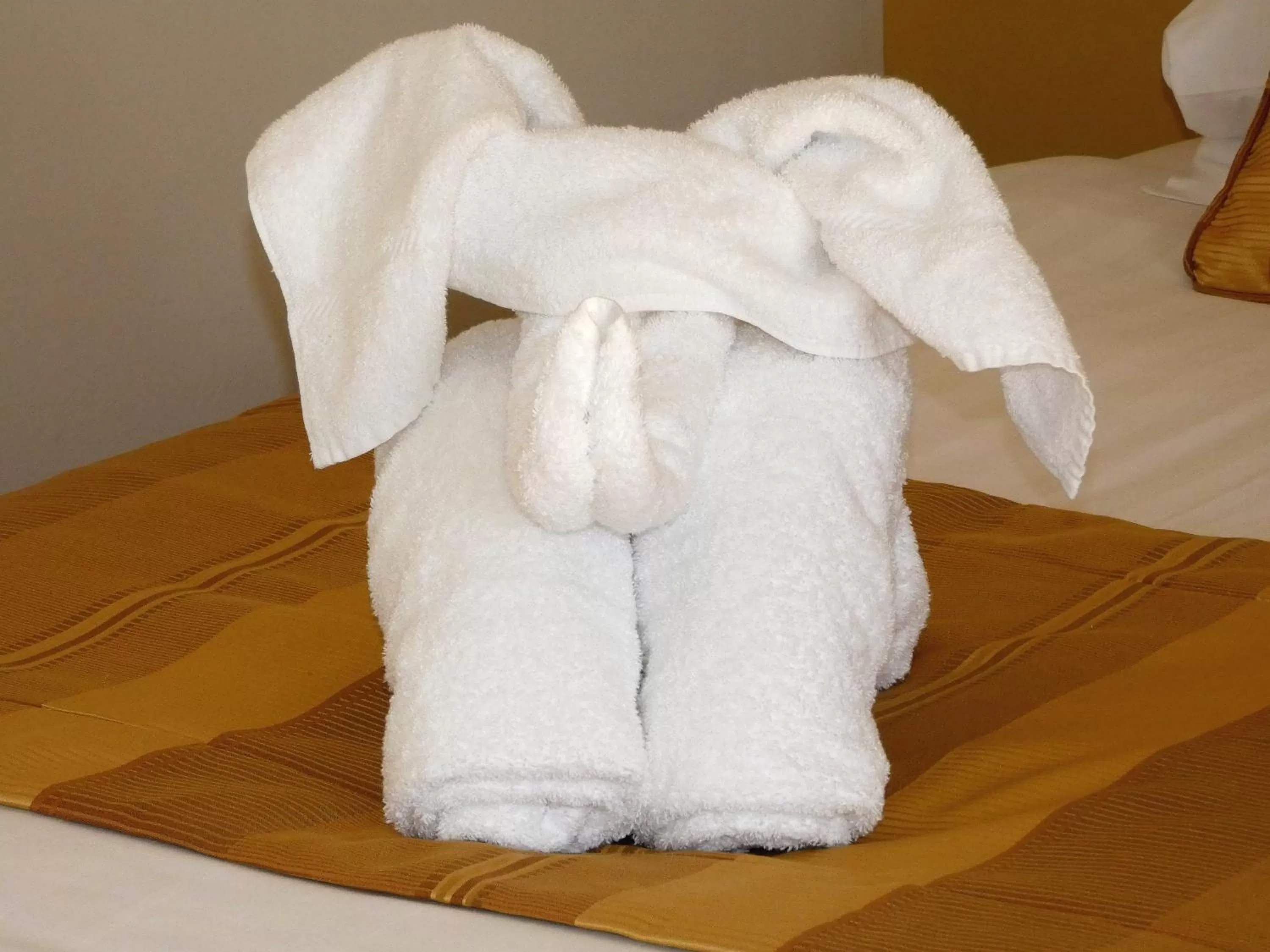 Bedroom, Bed in The Old Ginn House Inn