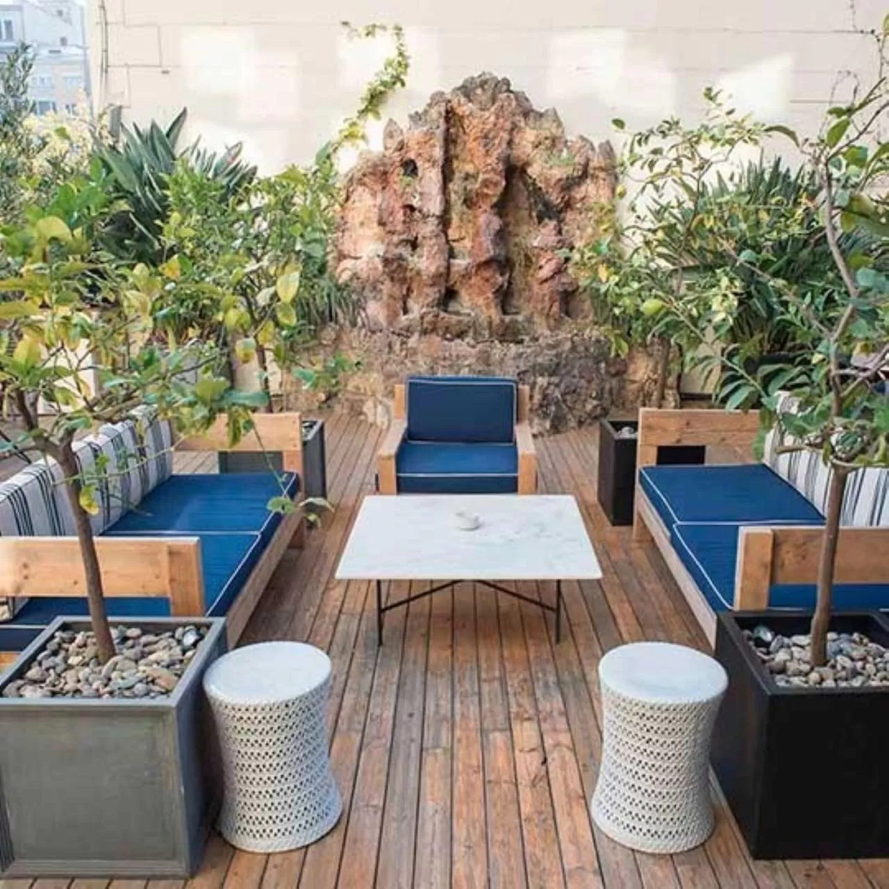 Patio in Praktik Rambla