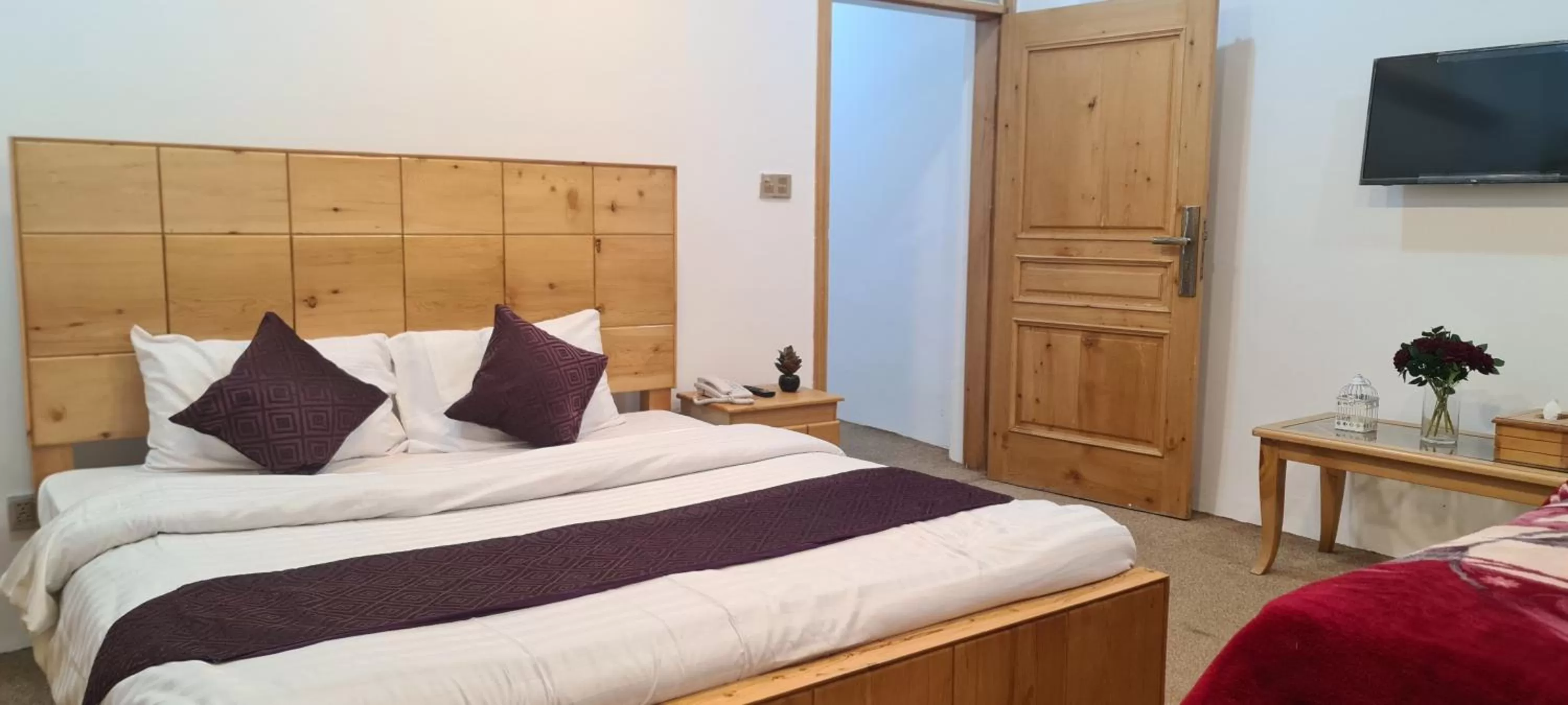 Bedroom in Indus Lodges Gilgit