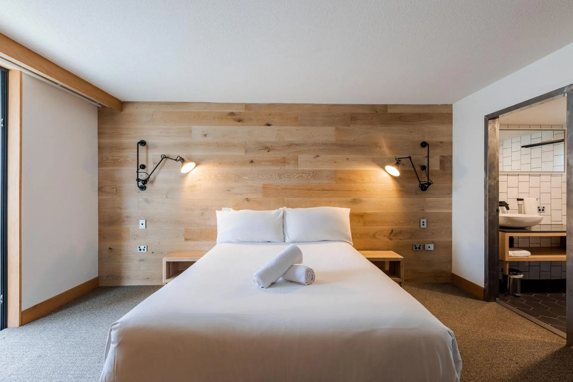 Bed in Bunk Surfers Paradise International Backpacker Hostel