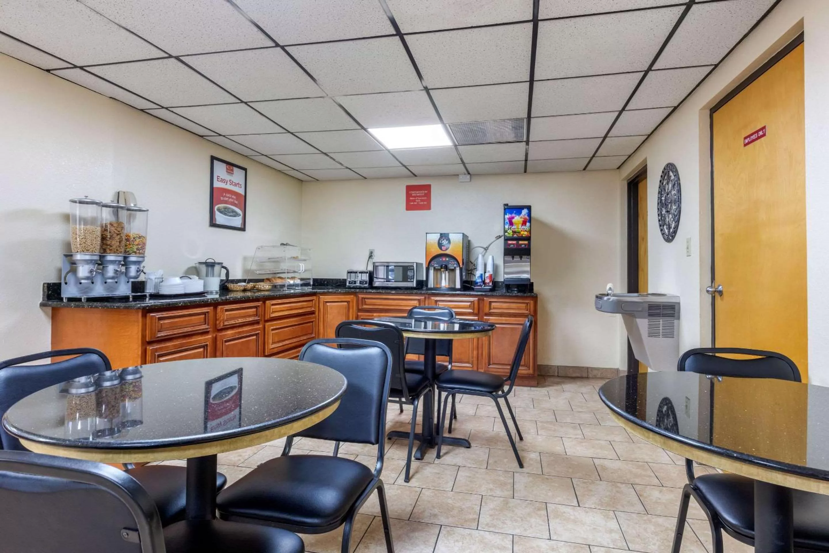 Restaurant/places to eat in Econo Lodge Chattanooga Northeast - Ooltewah