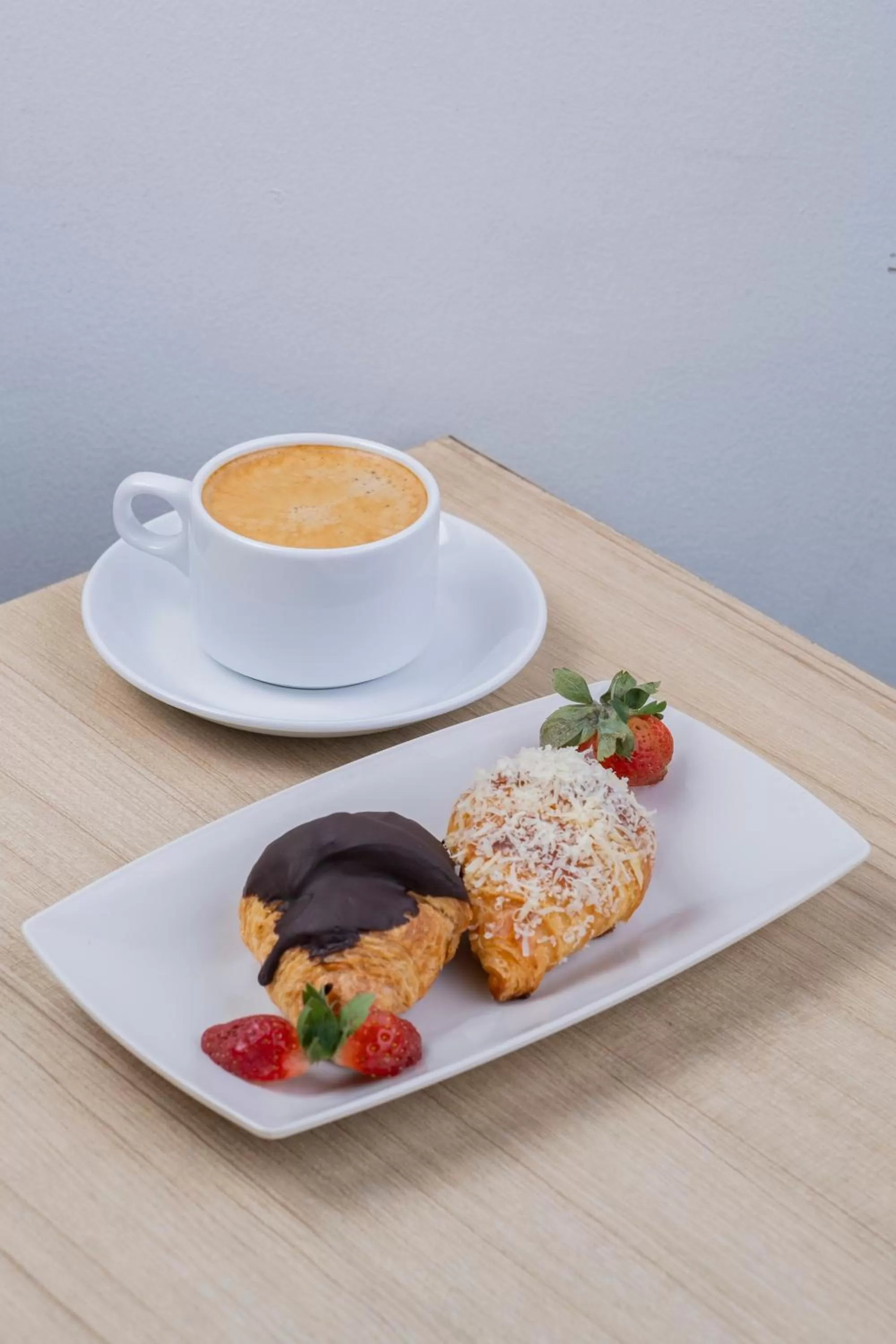 Food and drinks in Hotel Citradream Bintaro