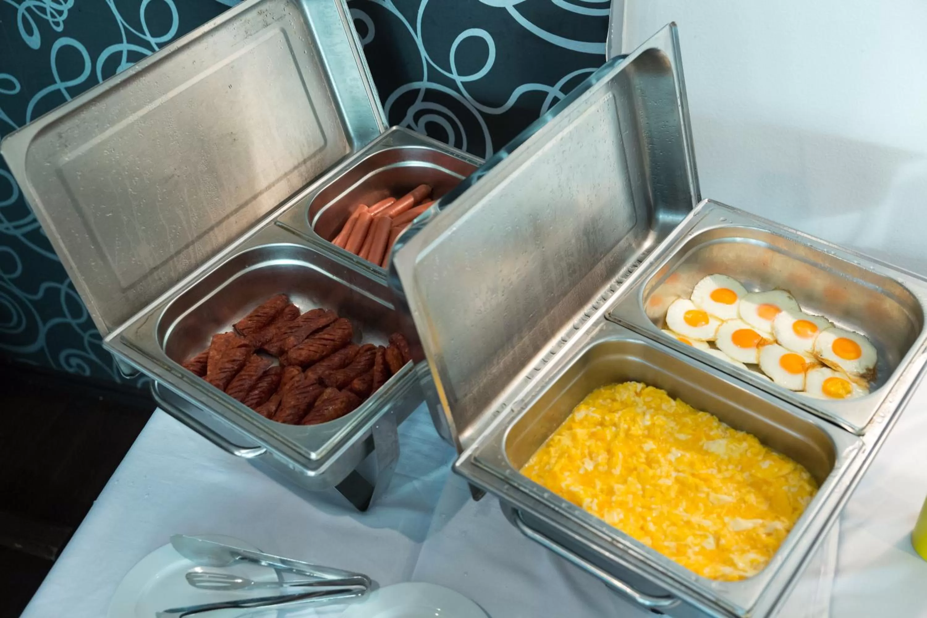 Food and drinks in Hotel Modena