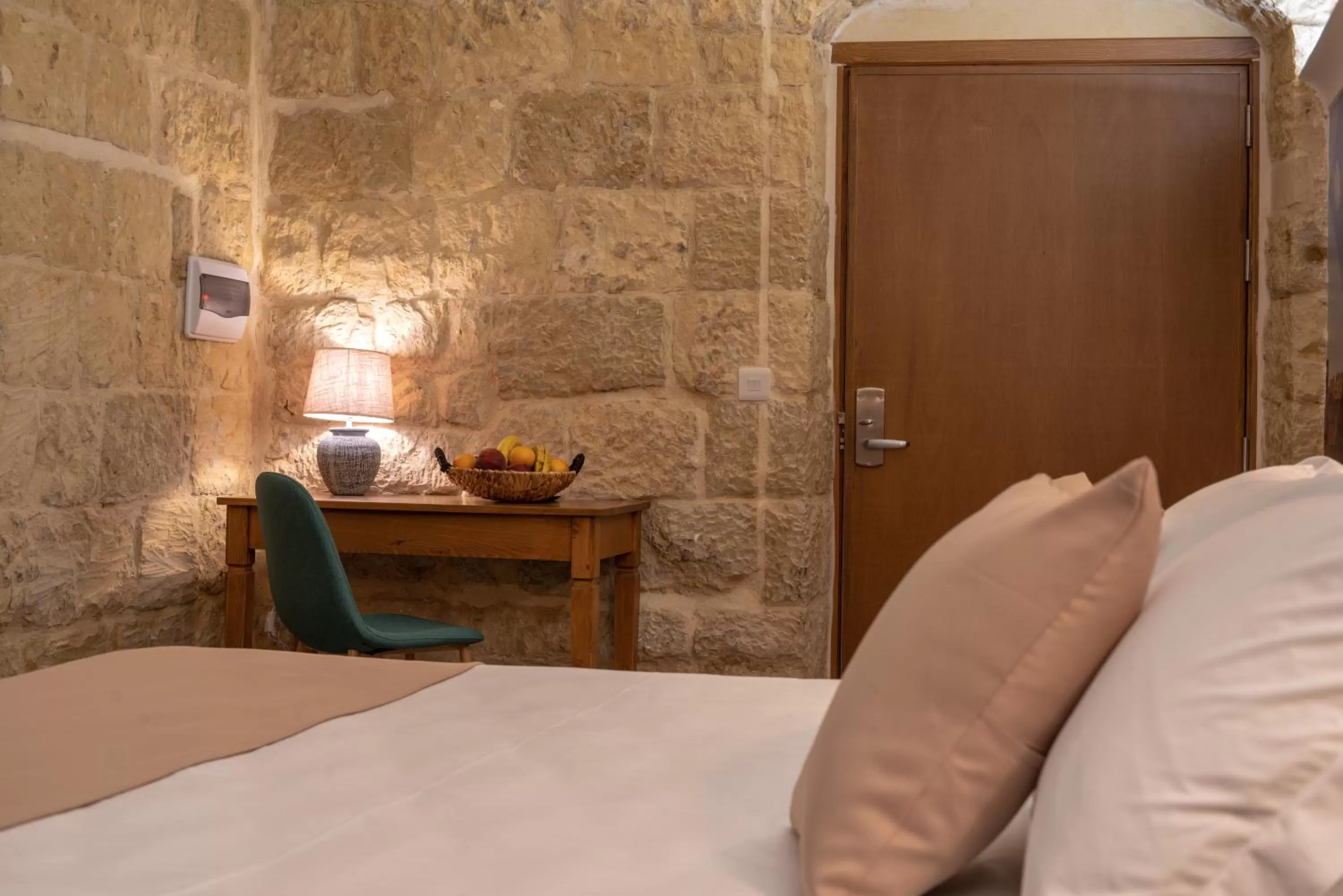 Bed in 39 St. George