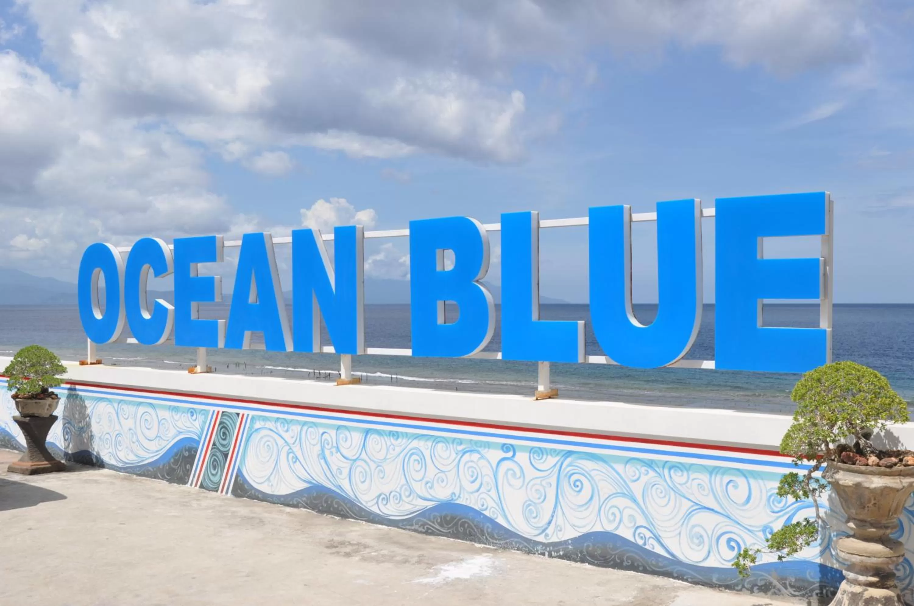 Property logo or sign in SUITE OCEAN BLUE