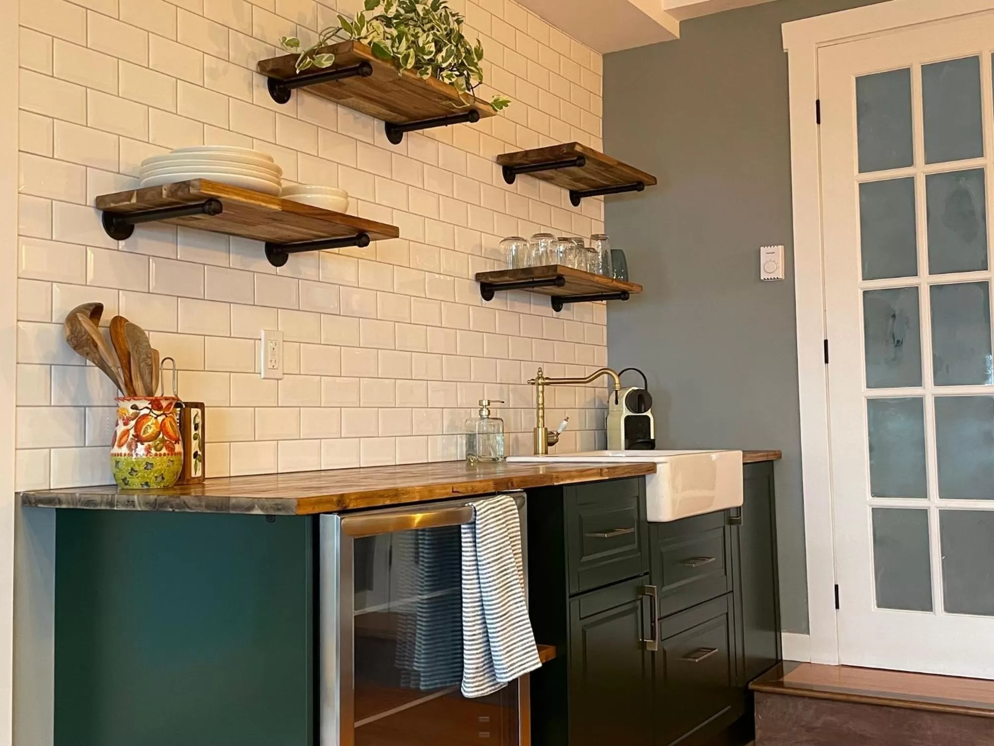 Kitchen or kitchenette in Les Chambres Roses