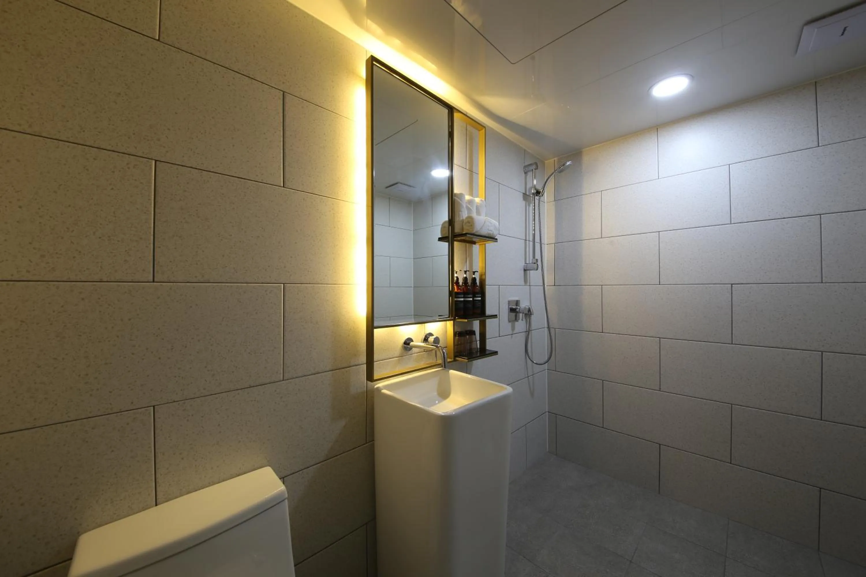 Bathroom in Suncheon Divine Hotel