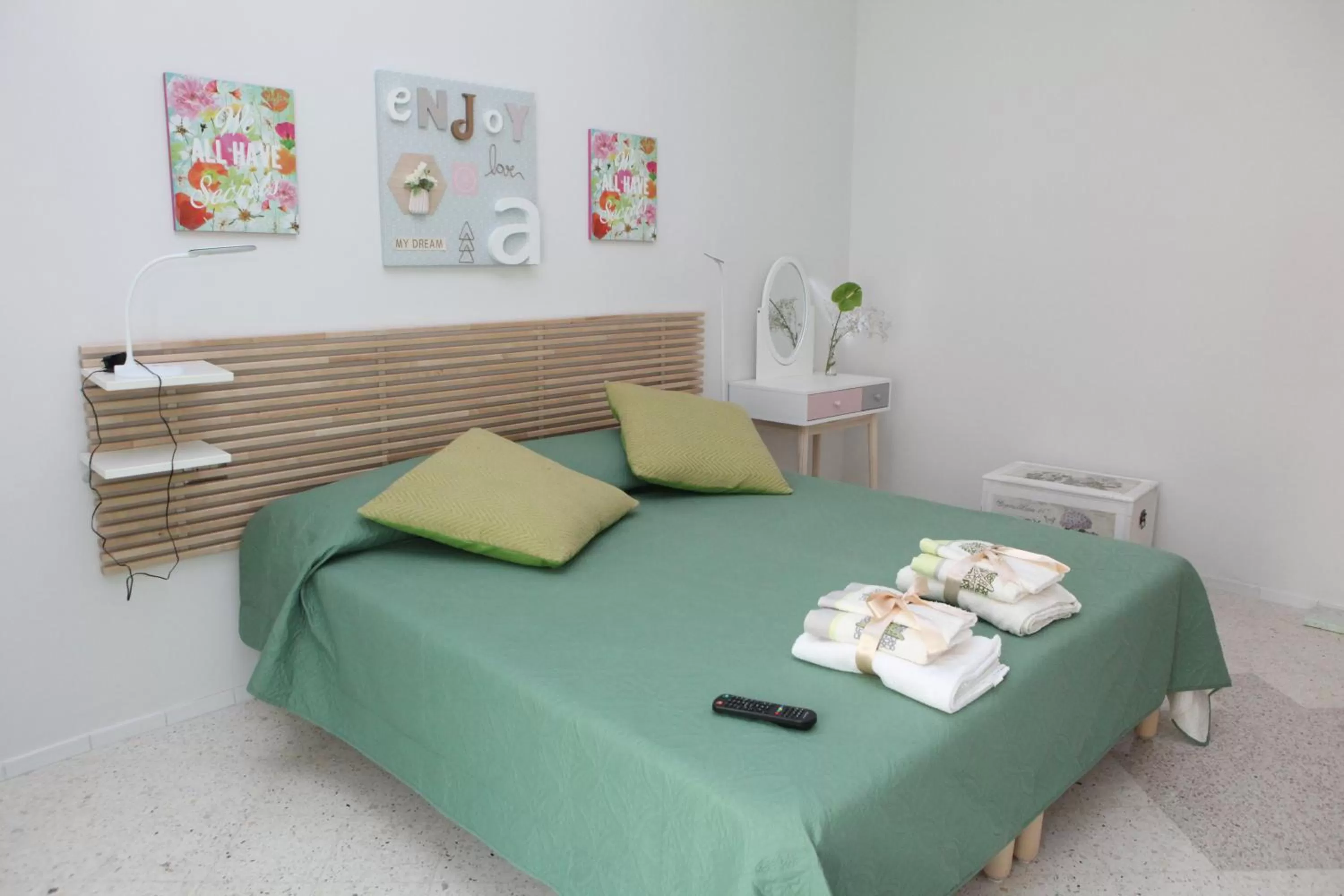 Photo of the whole room, Bed in B&B Palazzo Scaramella