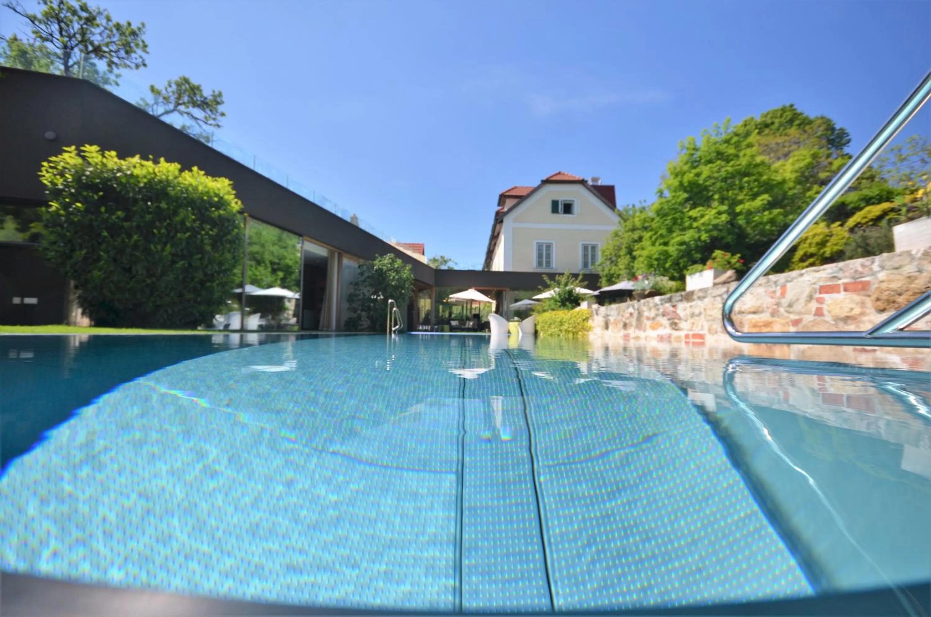 Swimming pool in Hotel Landhaus Moserhof