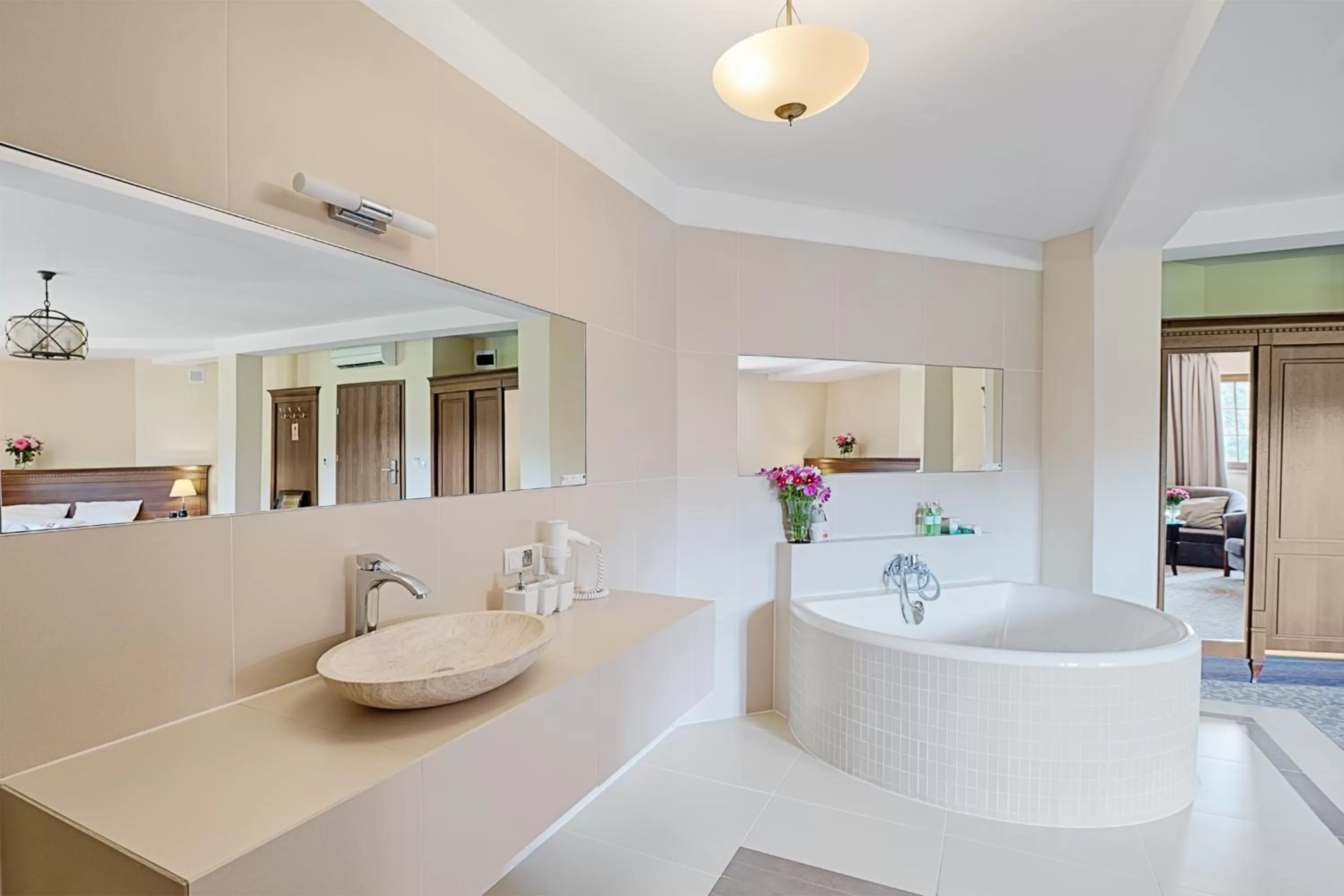 Photo of the whole room in ForRest Hotel & Restaurant