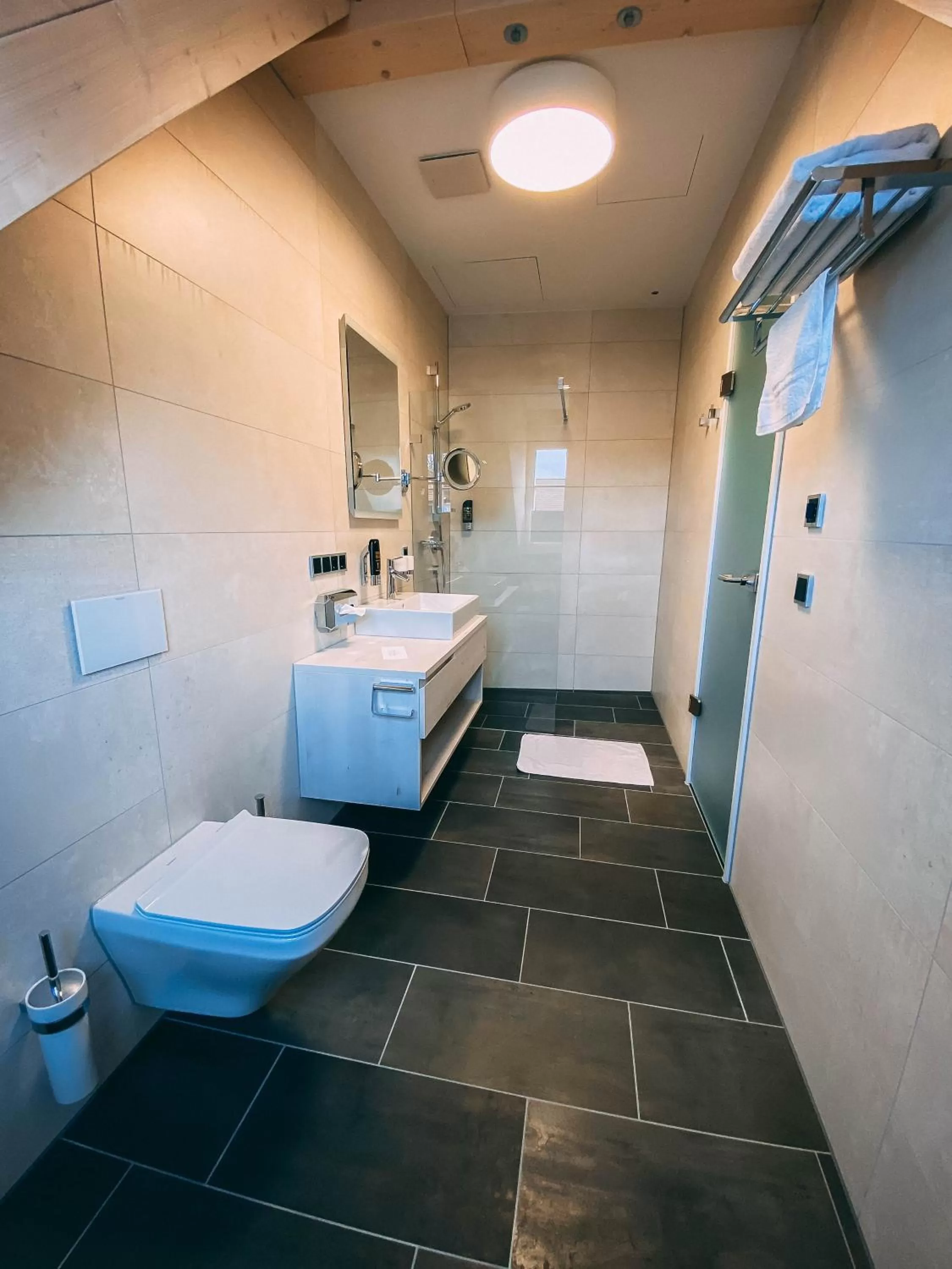 Bathroom in Stadthotel Haslach