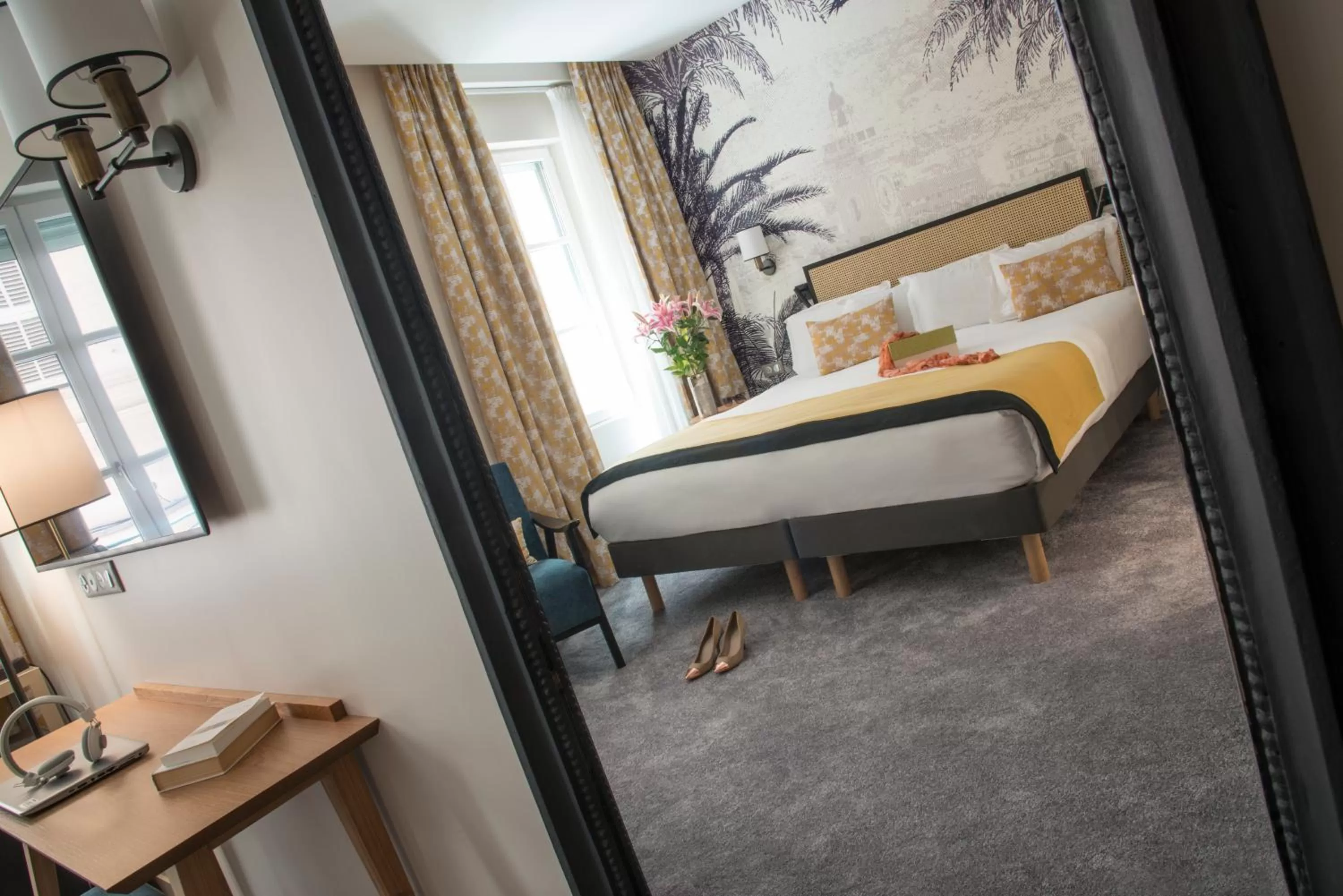 Photo of the whole room, Bed in Mercure Nice Marché Aux Fleurs