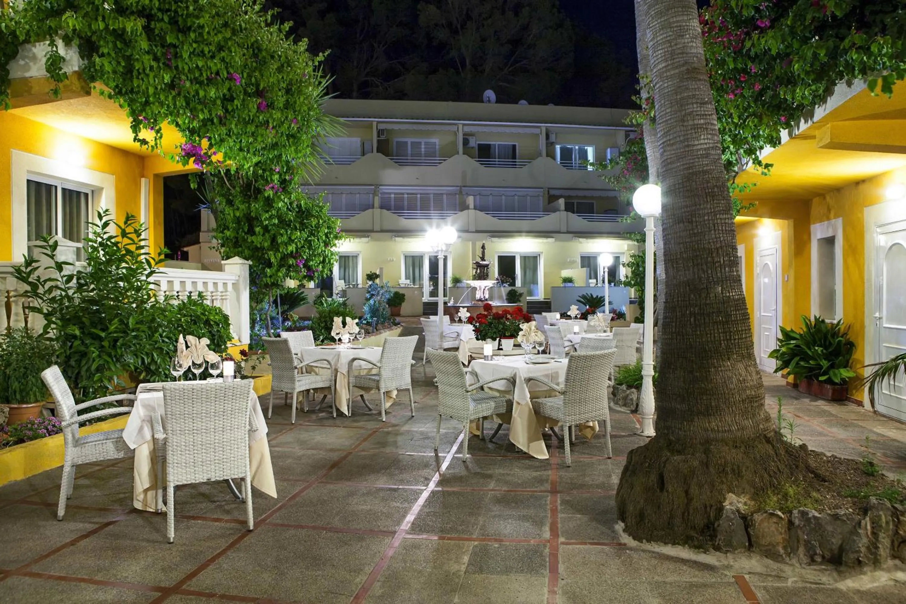 Patio in Hotel Cupidor