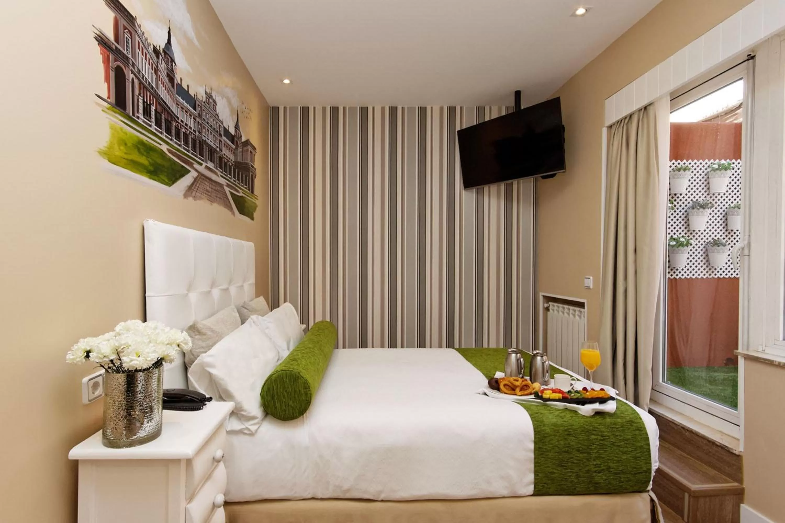 Photo of the whole room, Bed in Grupotel Mayorazgo