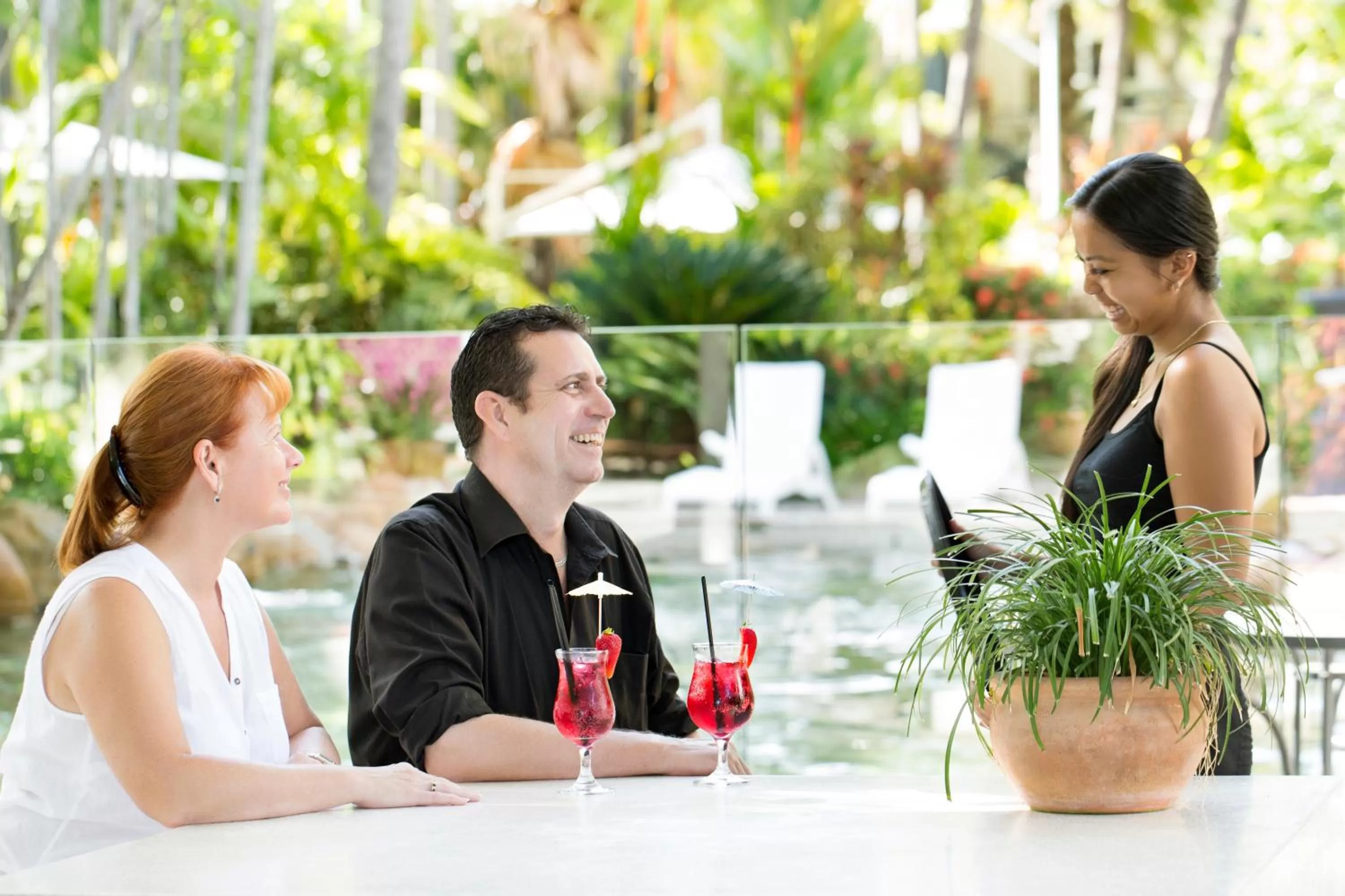 Food and drinks in Seahaven Resort