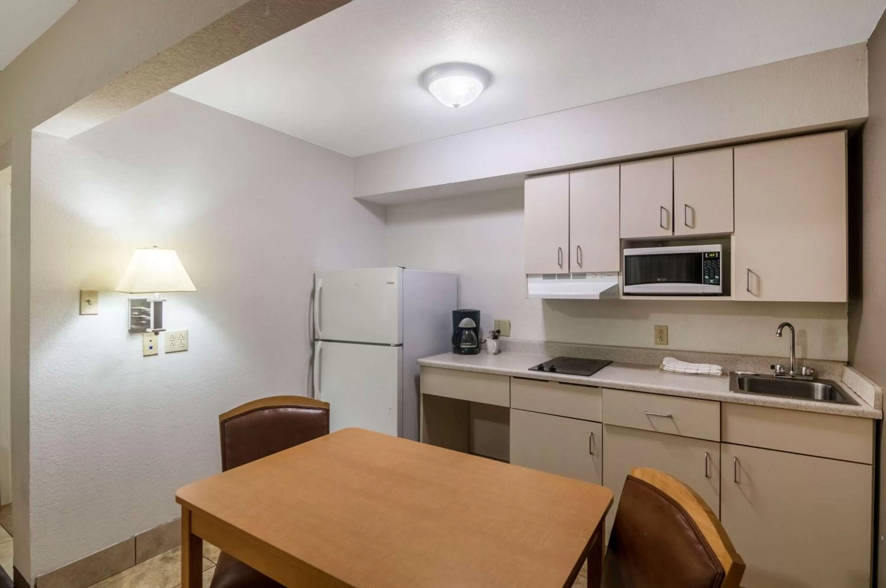 Kitchen or kitchenette in Studio 6-Lubbock, TX - Medical Center