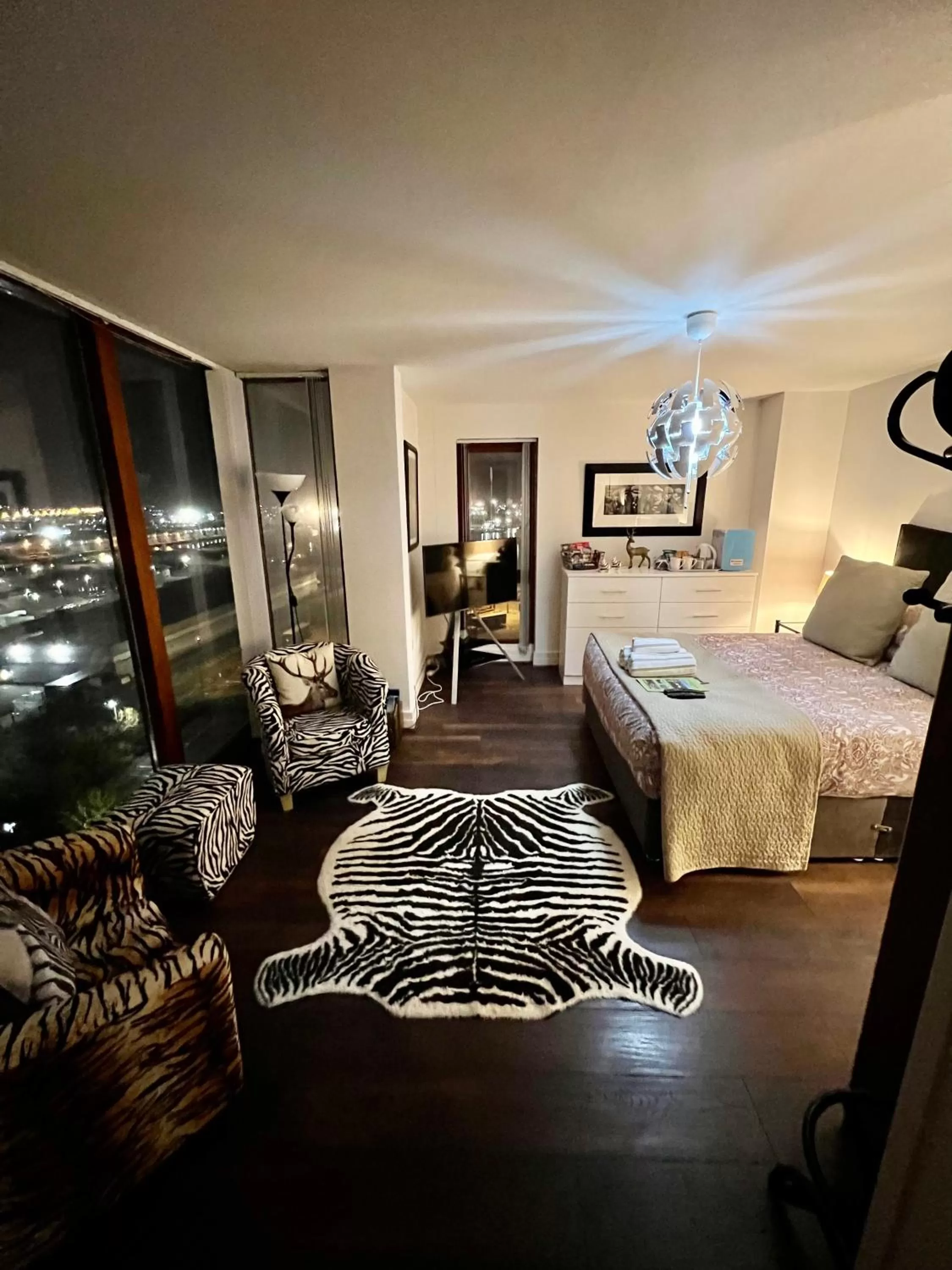 James Clow Bed & Breakfast