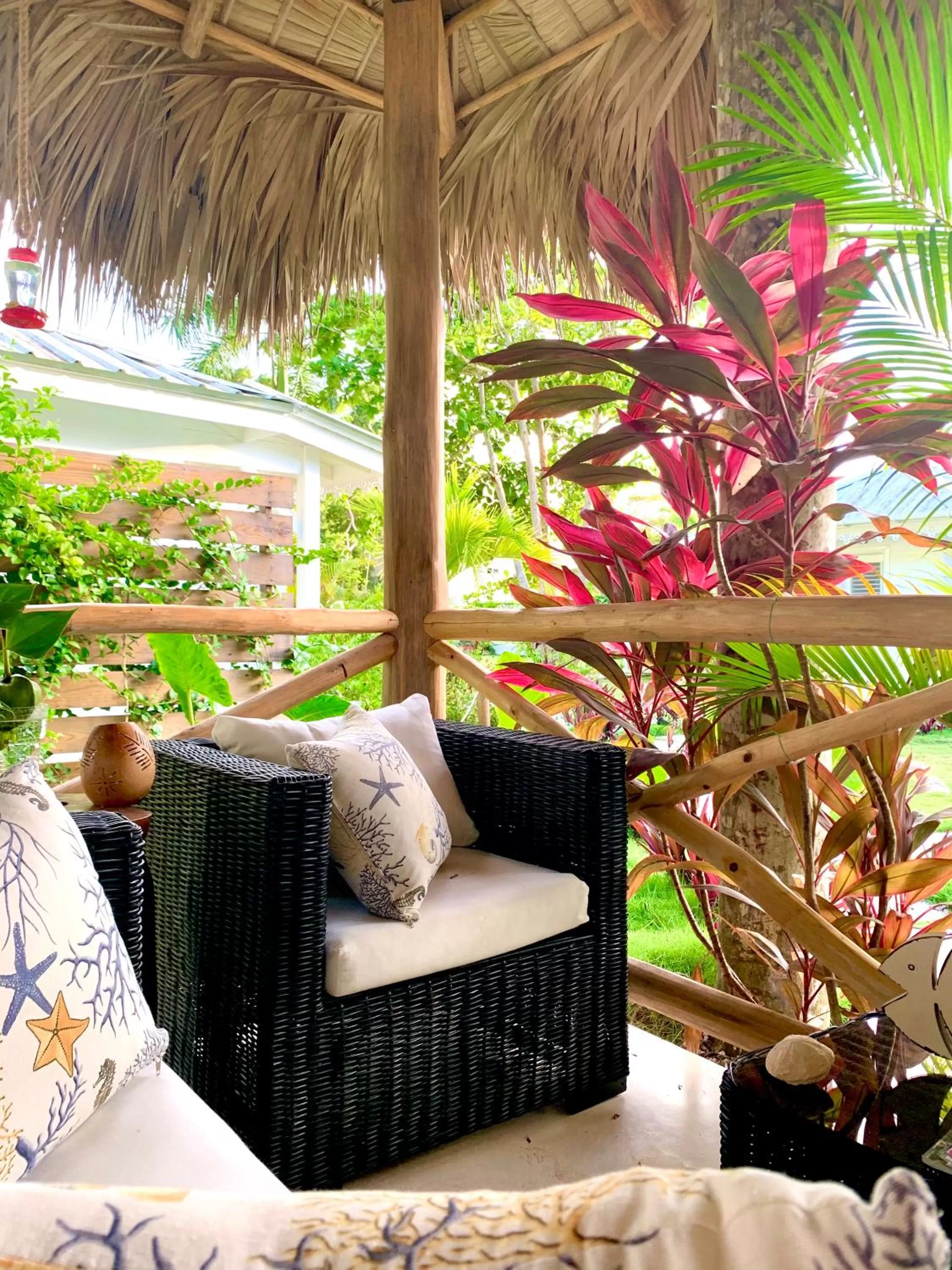 Seating area in PUNTA POPY BOUTIQUE HOTEL - Adults Only